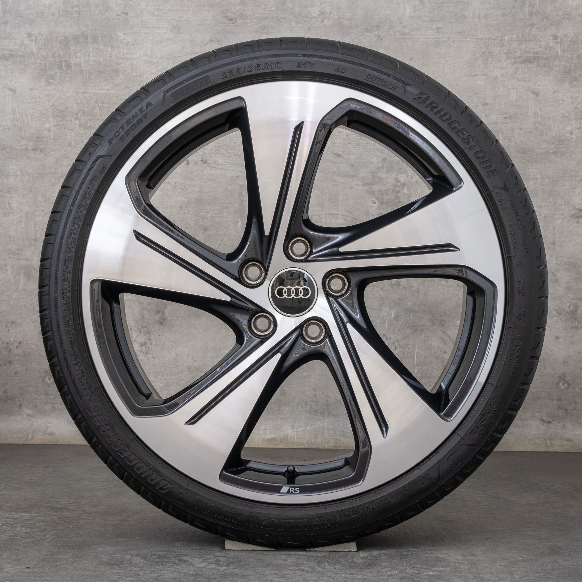 OEM Audi A3 S3 winter wheels 19 inch 8Y 8V rims 8Y0601025CG granite polisched