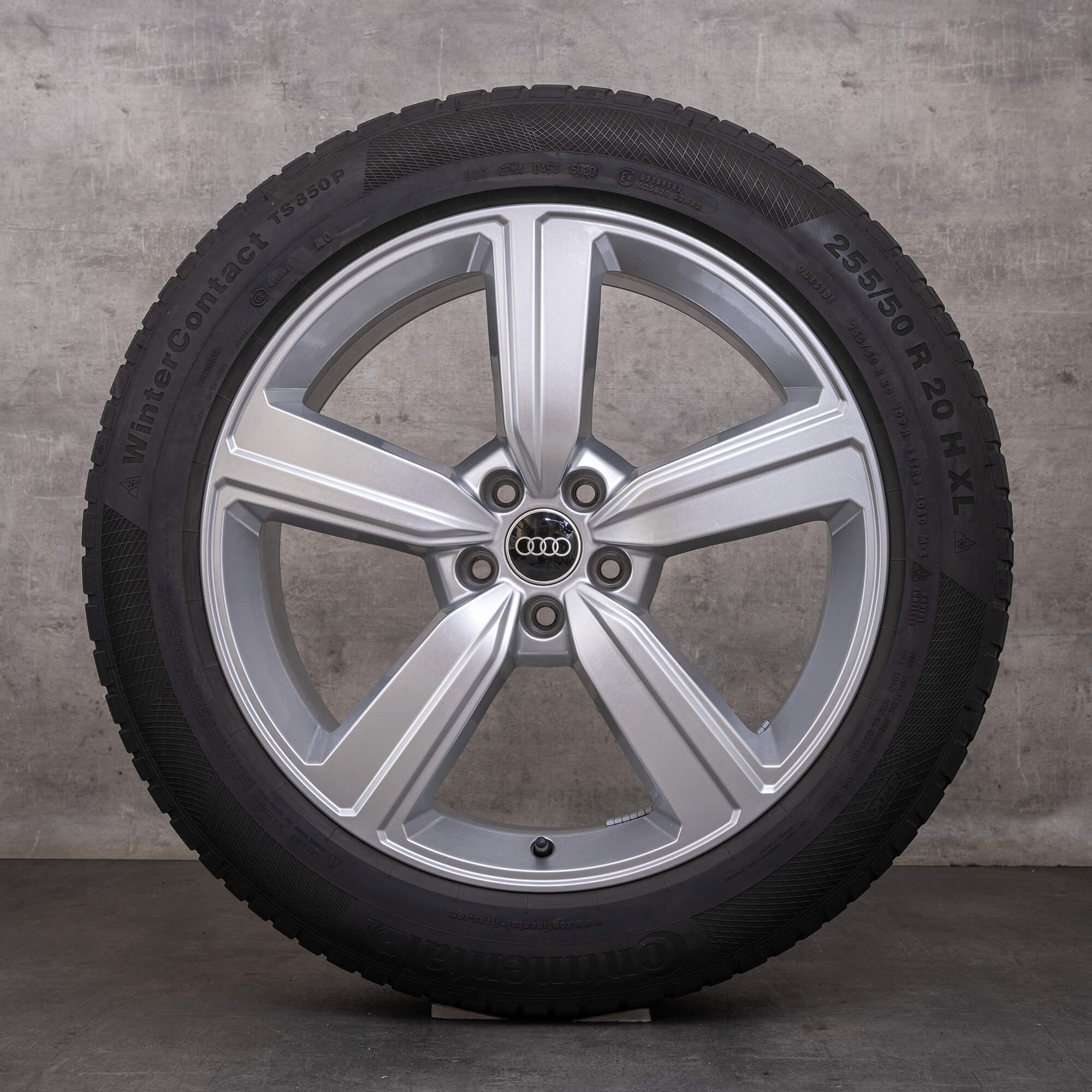 Oryginał Audi e-tron Q8 koła zimowe 20 cali GEN GEA felgi 4KE601025S srebrne
