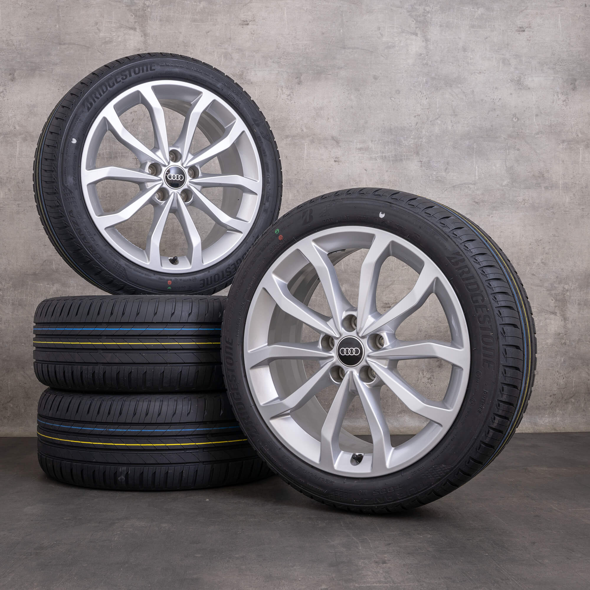 Oem Audi A4 S4 jantes 18 pouces 8W B9 pneus été 8W0601025ED argent