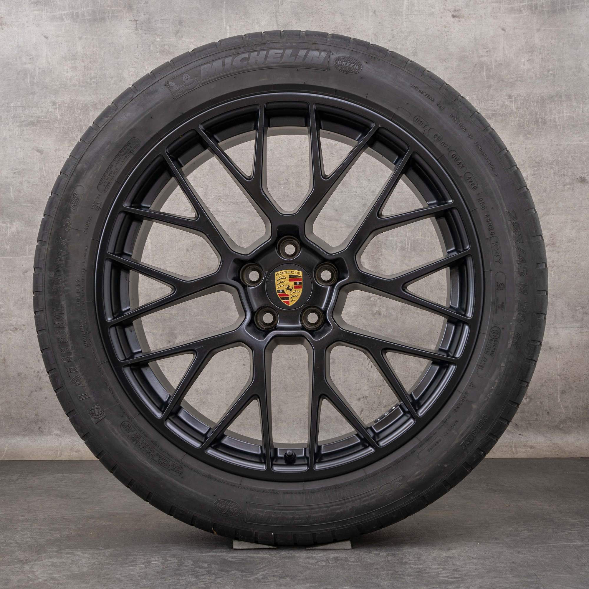 Ruedas de invierno originales Porsche Macan 20 pulgadas I & II llantas RS Spyder 95B601025DS 95B601025DT negro mate