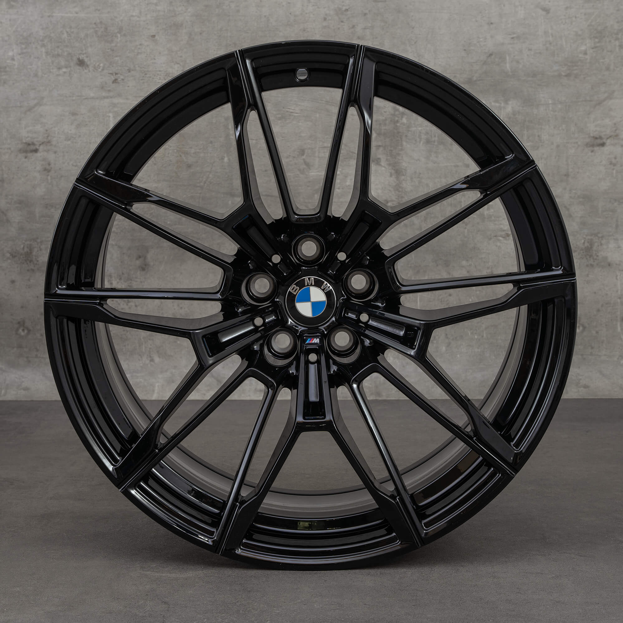 BMW 19 20 Zoll Felgen M3 G80 M4 G82 G83 Styling 825 Alufelgen  