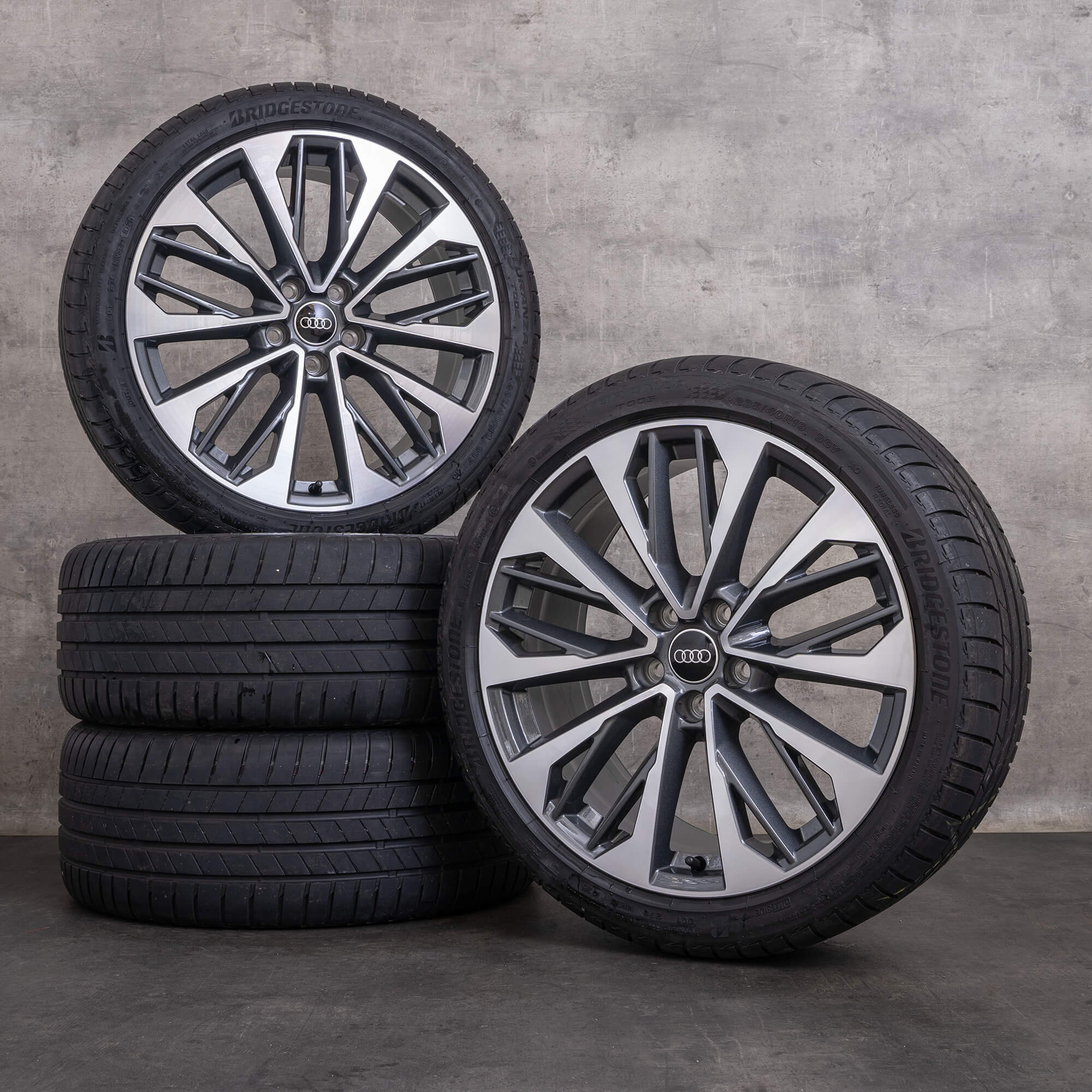 oem Audi Q2 SQ2 rims 19 inch GA summer wheels 81A601025S titan