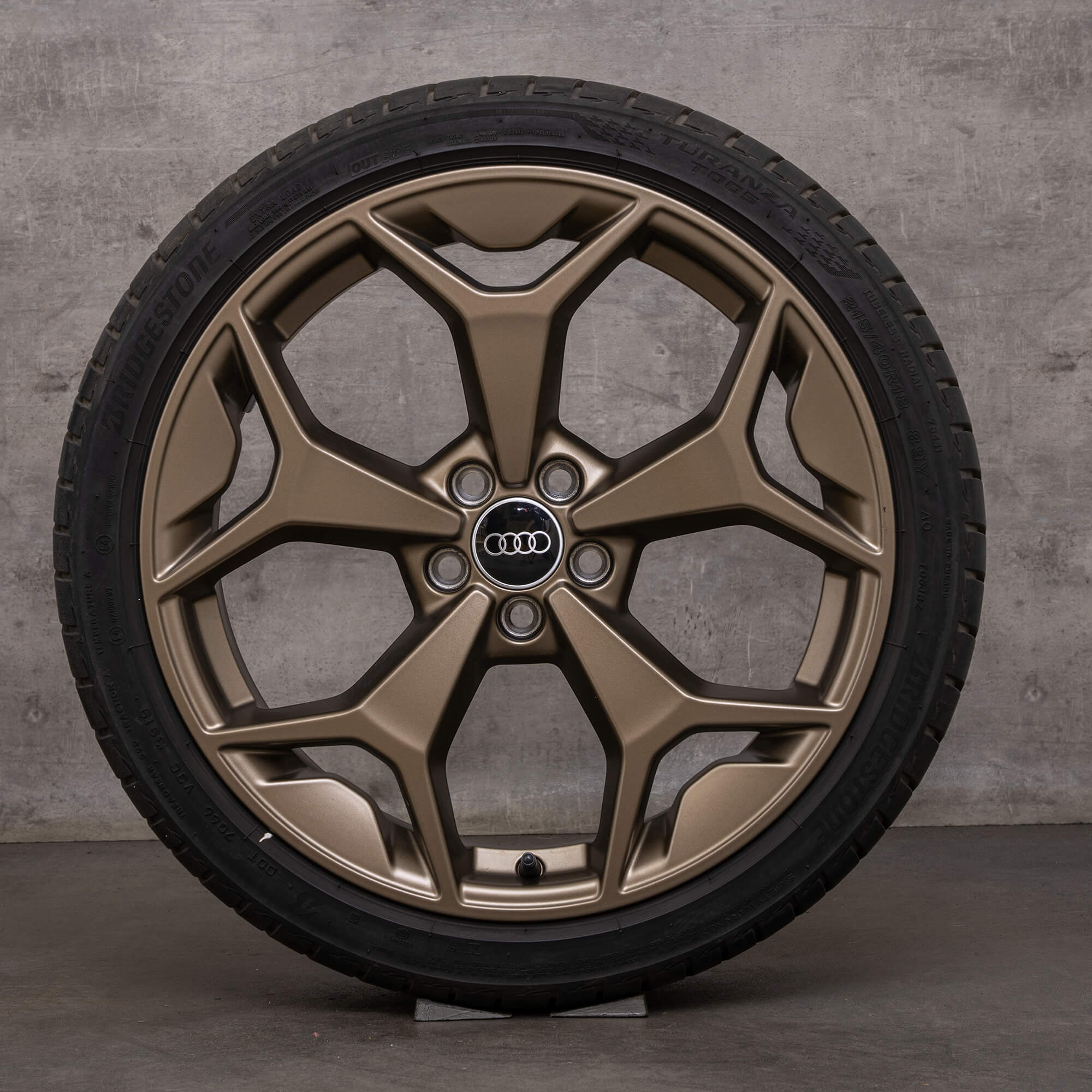 Original Audi A1 Jantes 18 pouces GB Sportback Pneus d'été 82A601025AK bronze