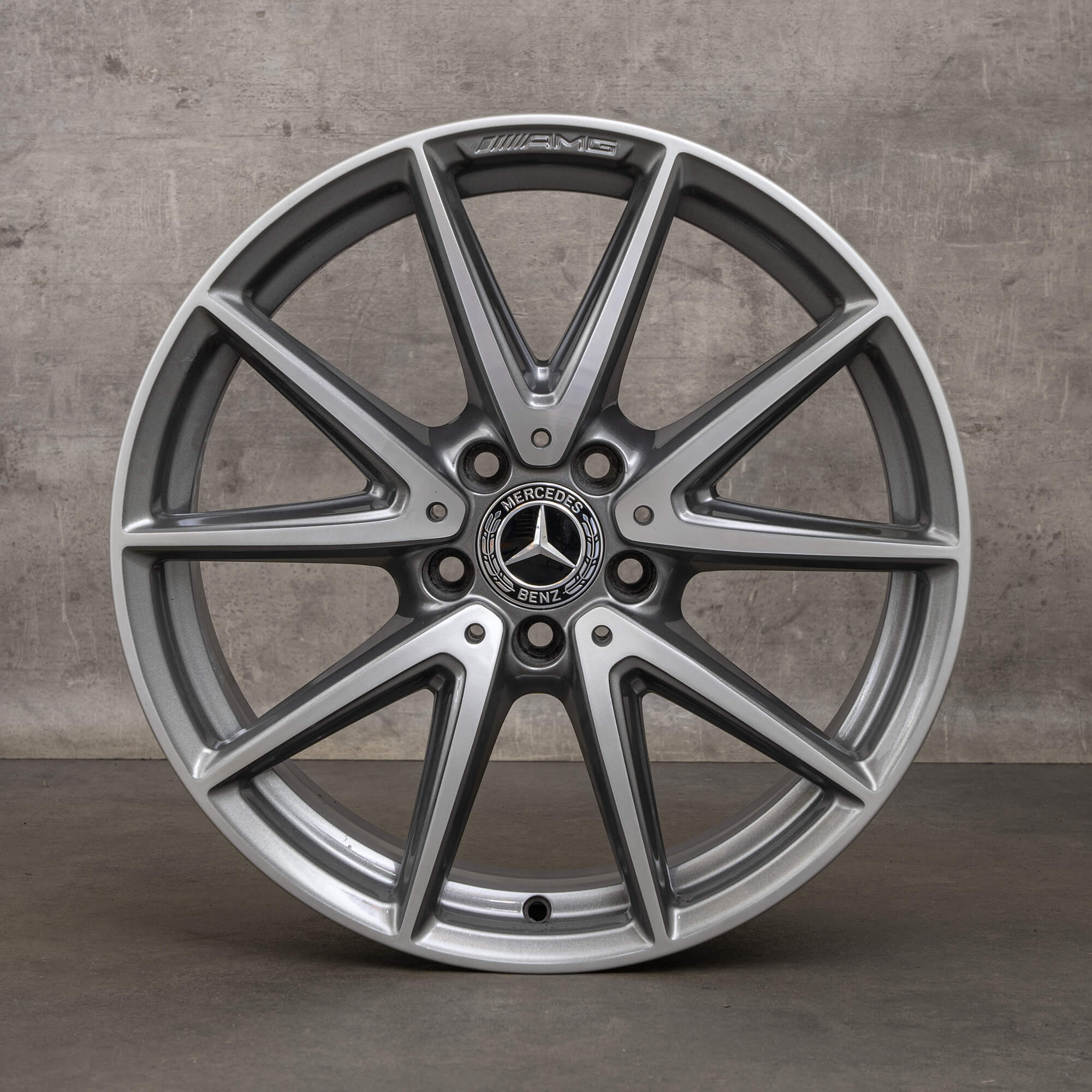 Original AMG Mercedes Benz A-Klasse A45 CLA45 Felgen 18 Zoll 250 Sport W176 W117 Sommerräder A1764010800 himalaya grey glanzgedreht