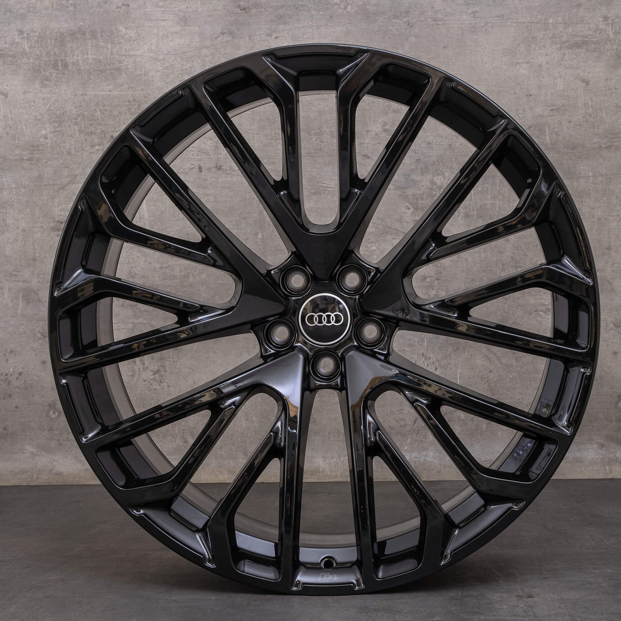 Originale Audi Q8 SQ8 cerchi 23 pollici 4M8 4M8601025BN nero lucido NUOVO