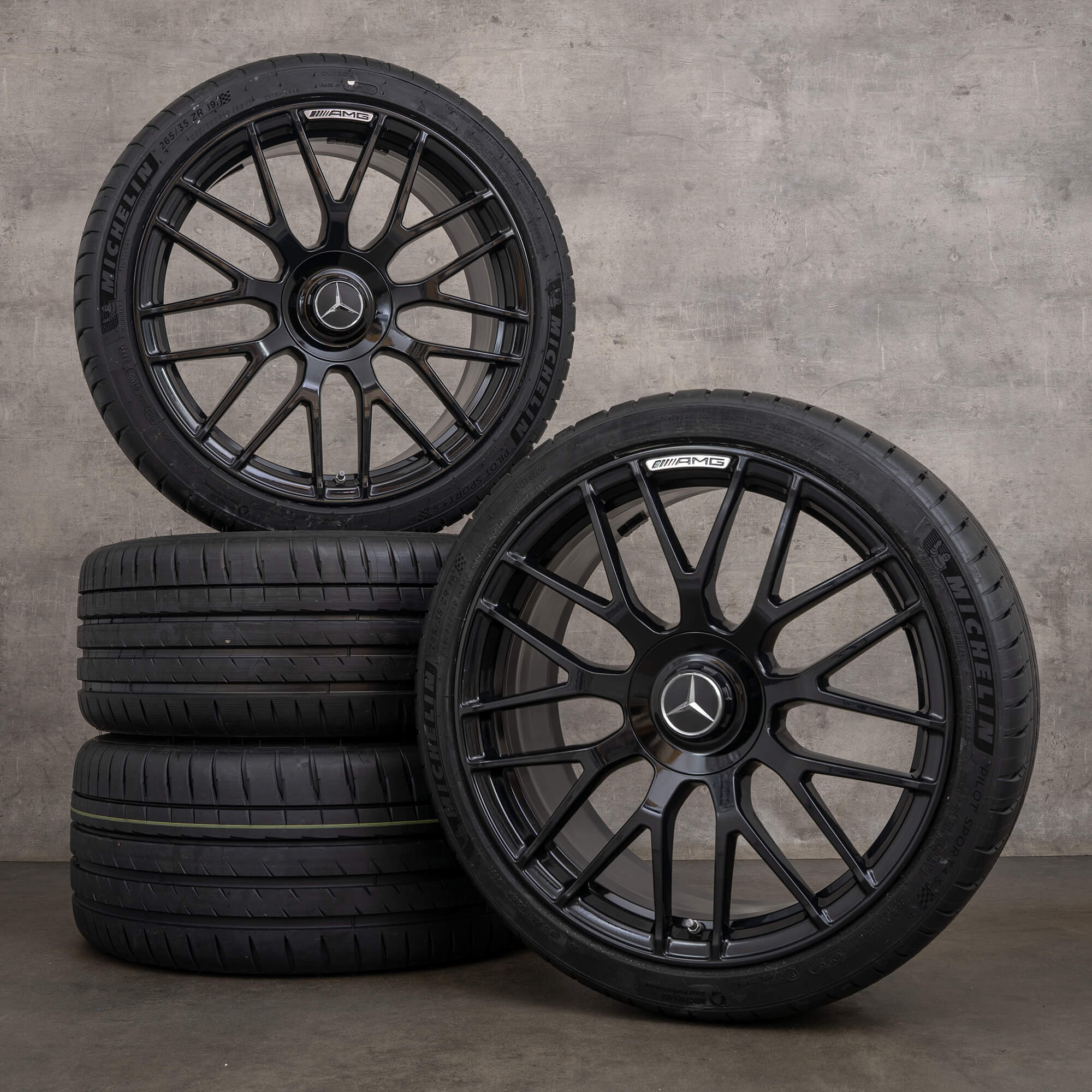 Originale Mercedes Benz C63 & S AMG-fælge 19 tommer W205 S205 sommerhjul A2054011700 A2054011800 sort blank