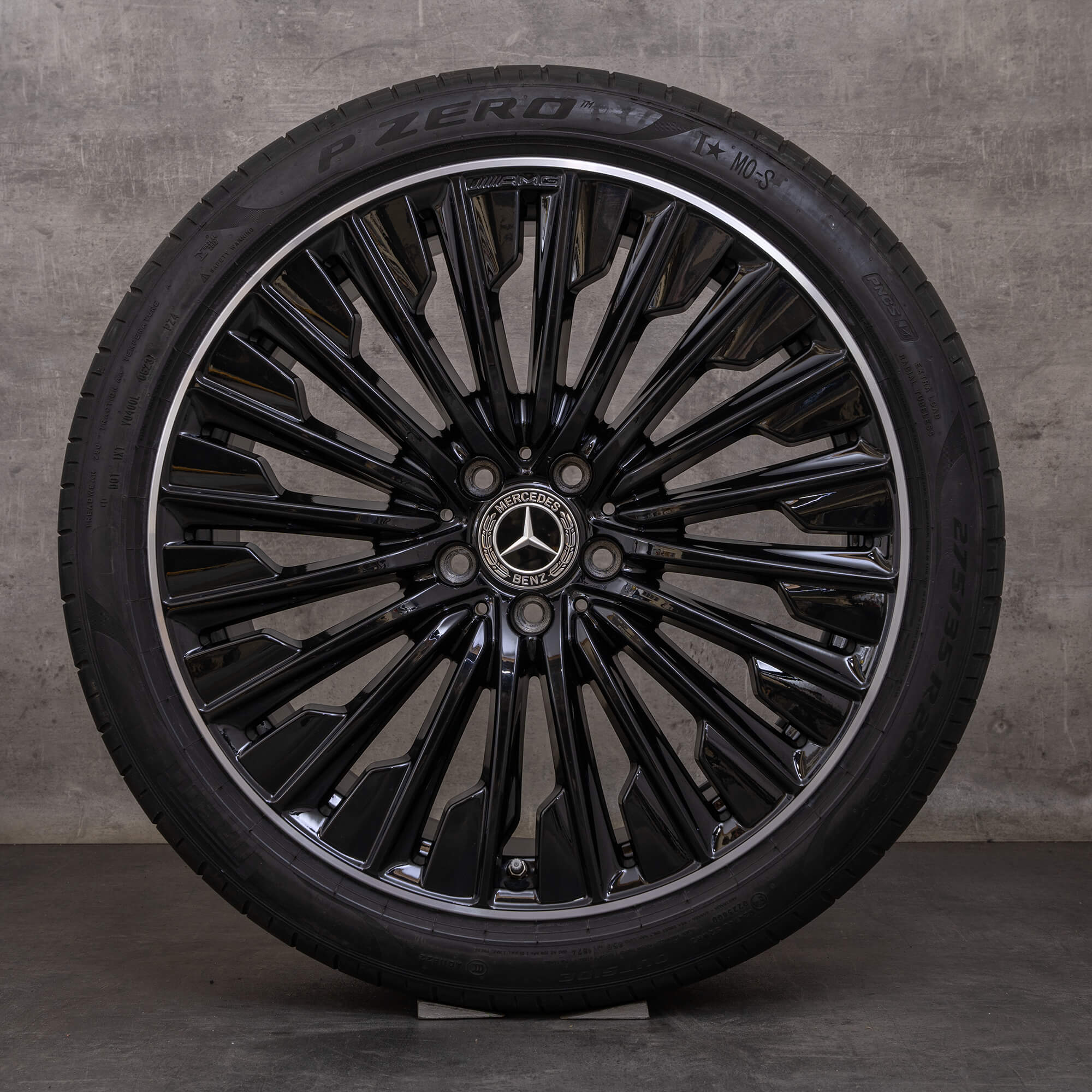Original Mercedes Benz E-Klasse AMG Felgen 20 Zoll W214 S214 Sommerräder A2144010500 A2144010600 schwarz matt