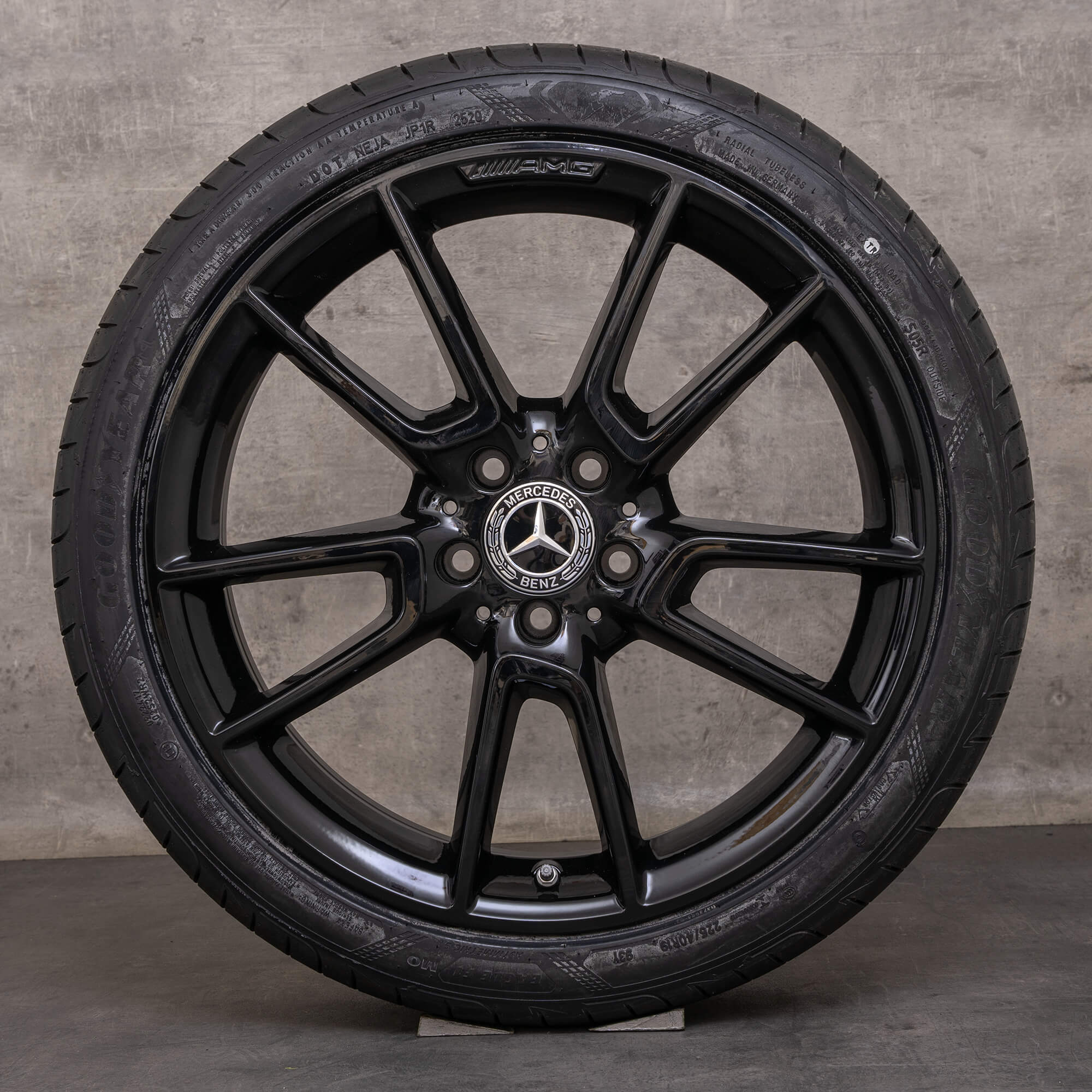 Llantas originales Mercedes Benz Clase C AMG de 19 pulgadas W205 S205 C205 A205 llantas verano A2054012200 A2054012300 negro brillante