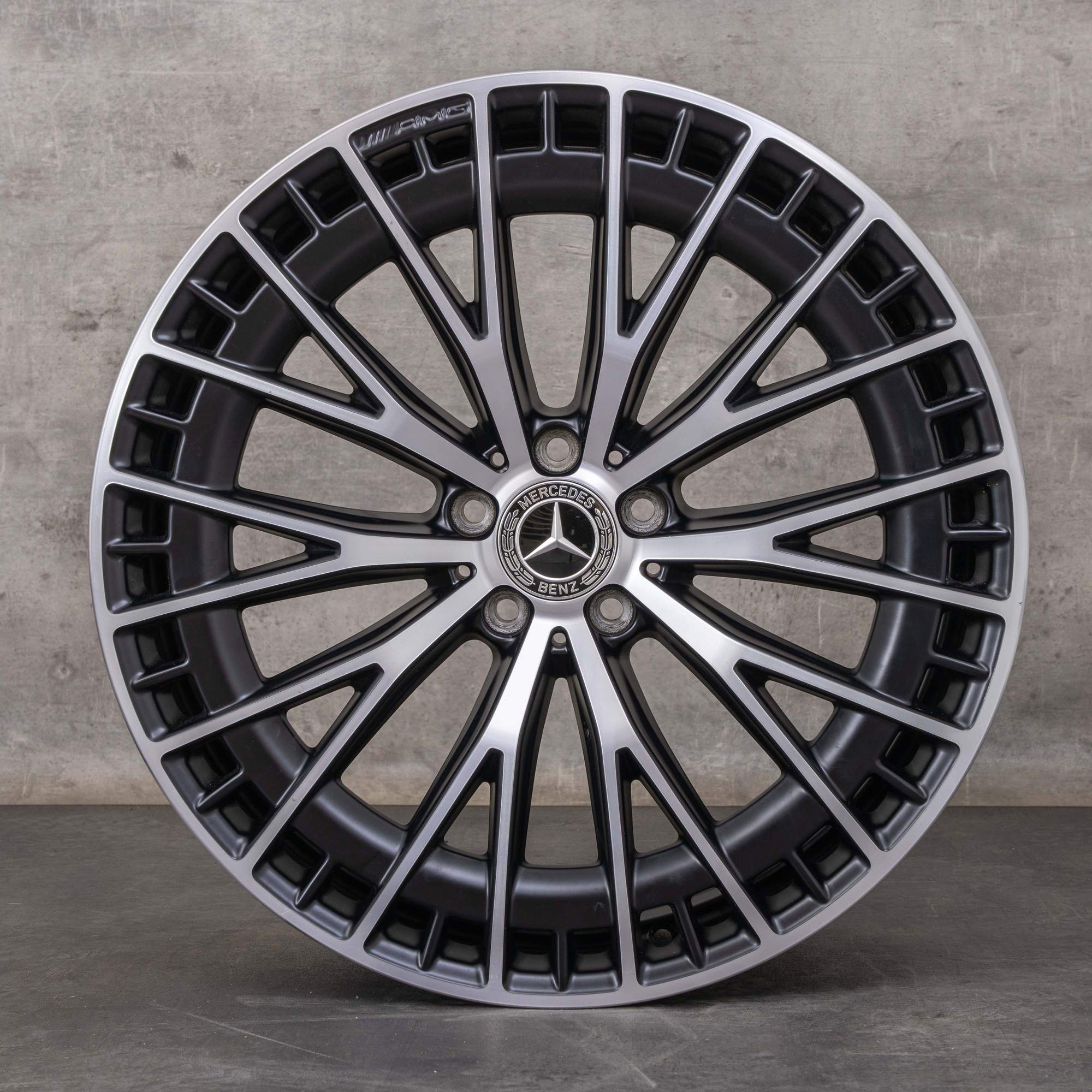 Alkuperäiset Mercedes Benz EQE 43 53 AMG -vanteet 21 tuuman V295 4Matic A2954012900 A2954013000 mustat mattapintaiset Kiillotetut vanteet.