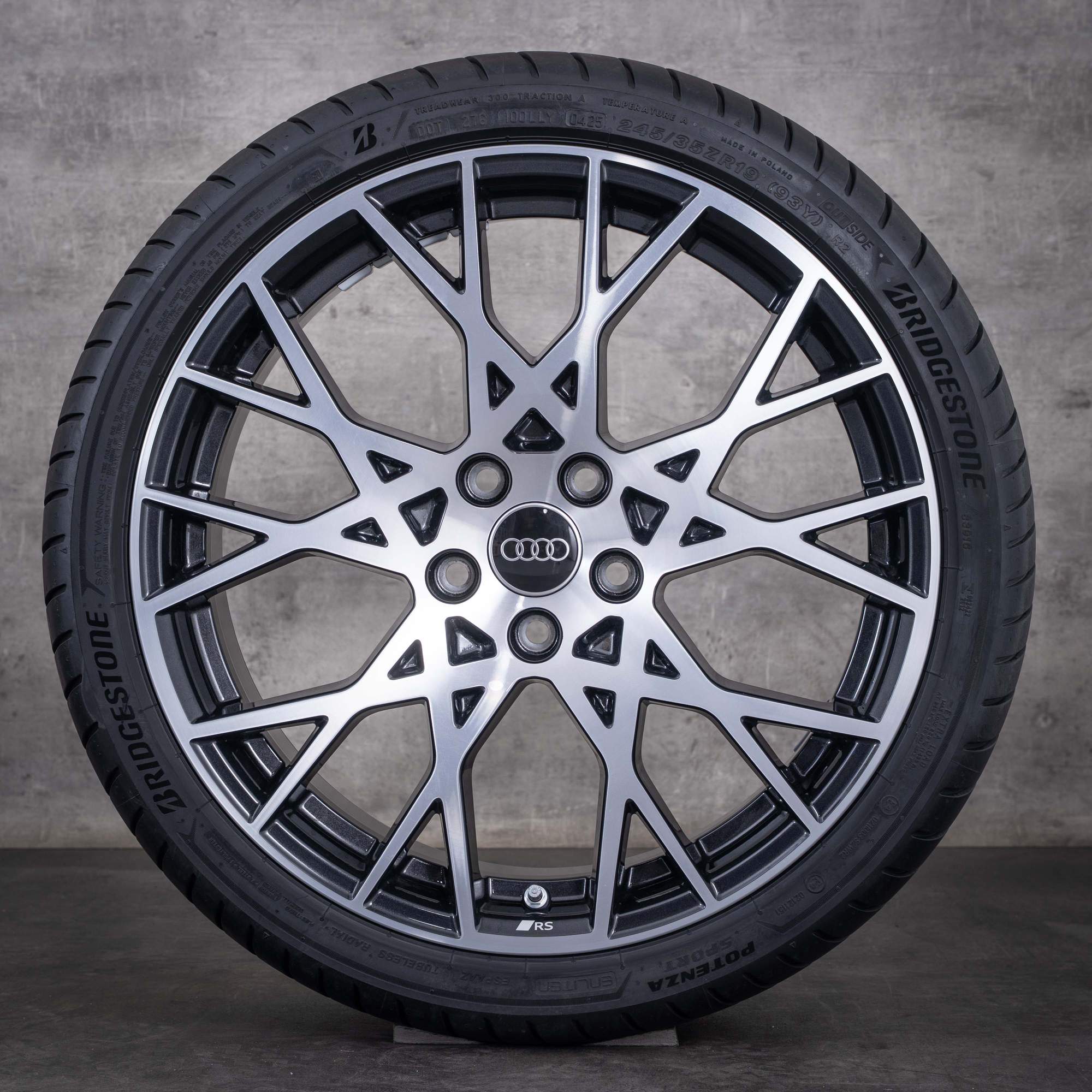 Original Audi RS3 Felgen 19 Zoll 8Y Sommerräder 8Y0601025DF 8Y0601025DB granit glanzgedreht