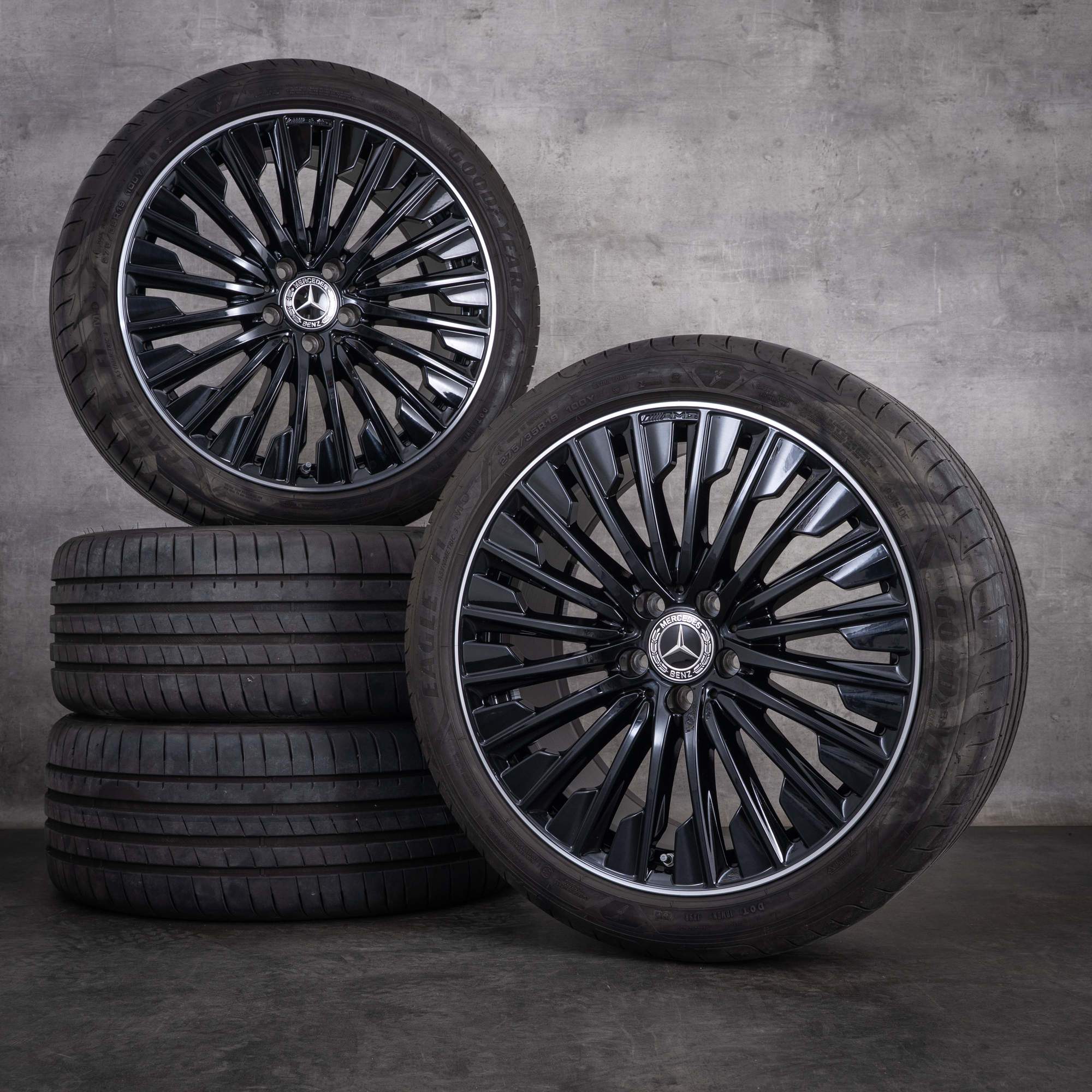 OEM Mercedes-Benz AMG CLE 19inch A236 C236 summer wheels A2364014900 A2364012000 Black diamond cut edges
