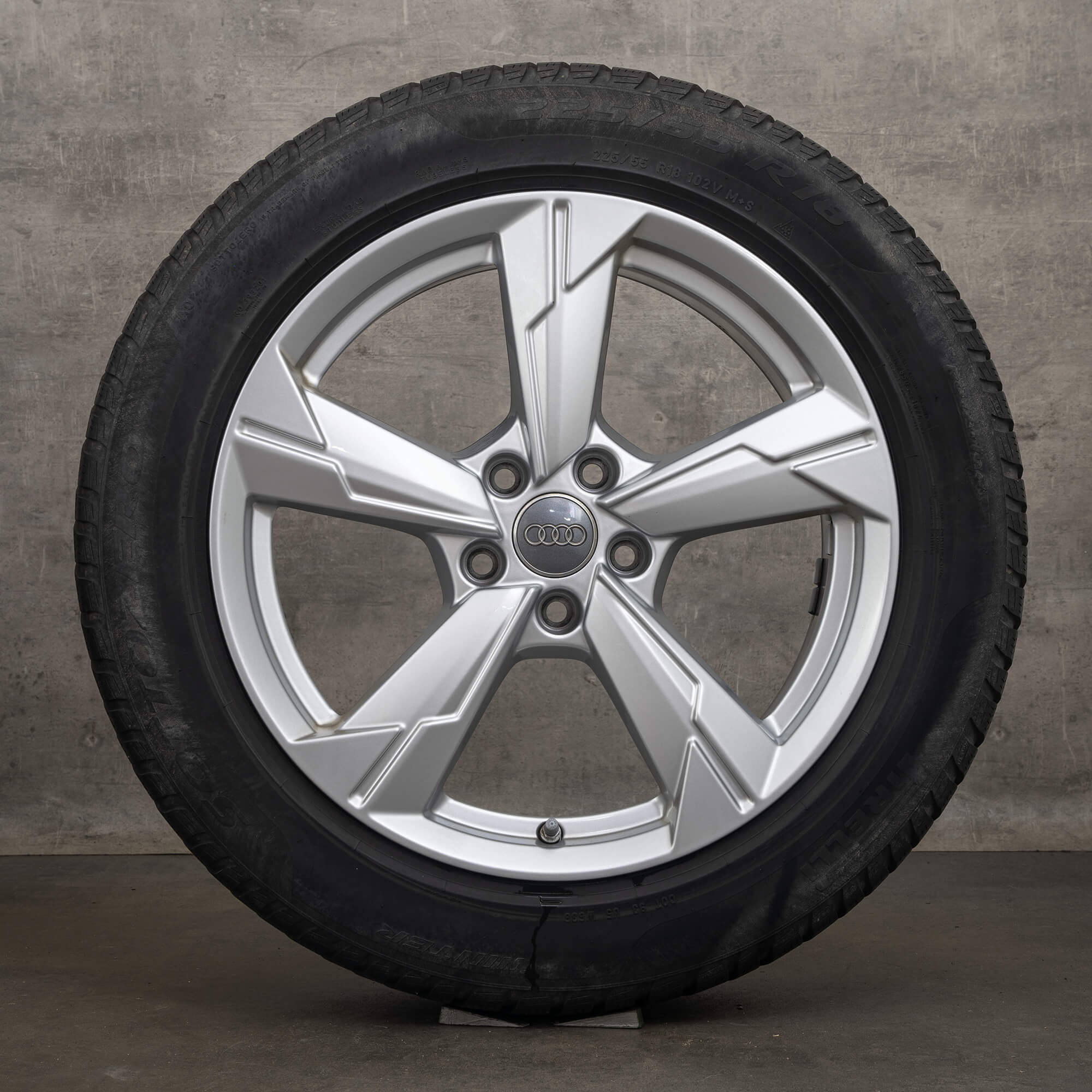 Jantes hiver d'origine Audi A6 S6 18 pouces 4K C8 jantes rotor 4K0601025D argent