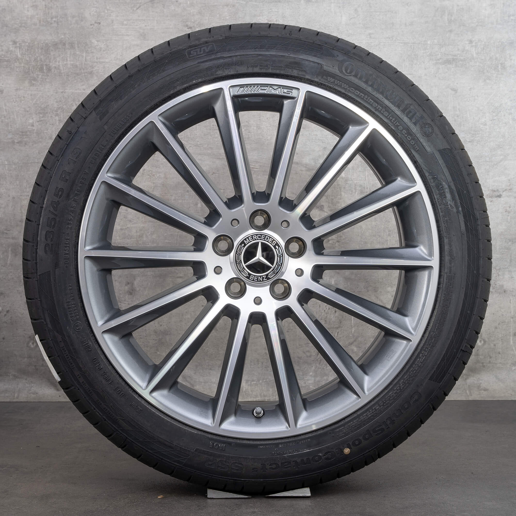 Original Mercedes Benz GLA AMG Felgen 19 Zoll X156 Sommerräder A1564012800 himalaya grey glanzgedreht