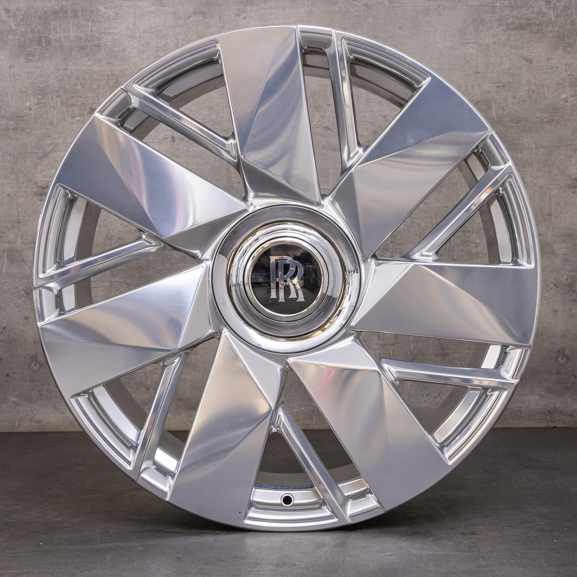Oam Rims OEM Rolls Royce Cullinan Rims 23 inch 5A5F960 5A5F969 chrome gloss NEW