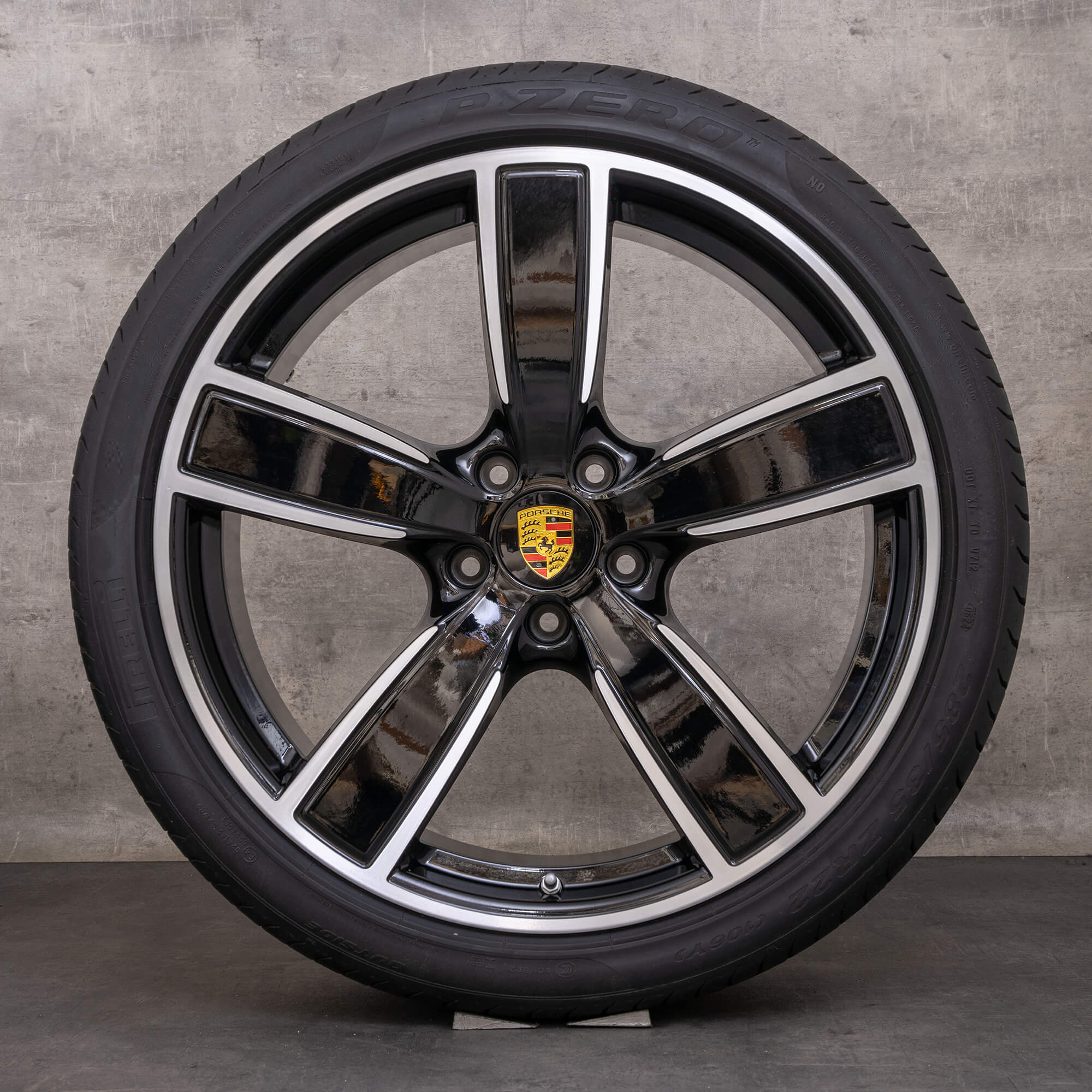 Oryginalne felgi Porsche Cayenne Coupe 9YA 22-calowe koła letnie 9Y0601025AP 9Y3601025T czarny jedwabisty mat
