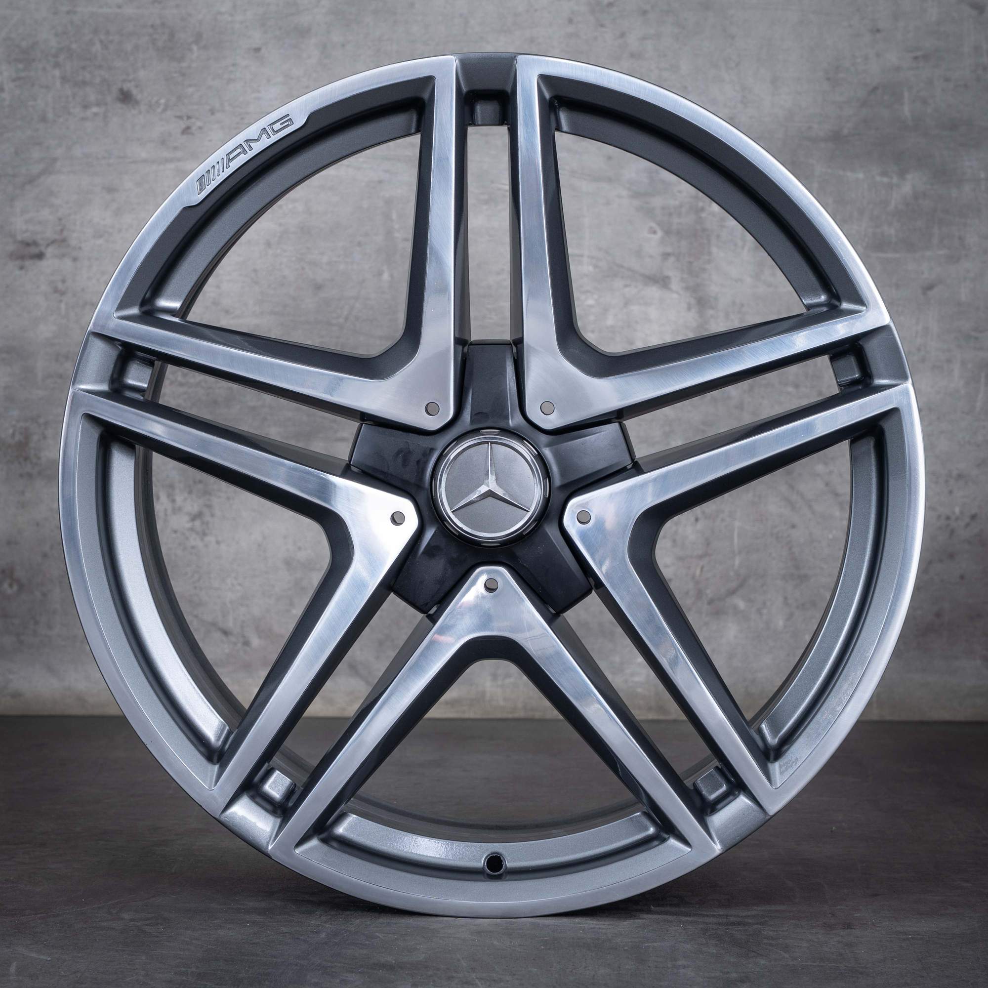 Alkuperäiset Mercedes Benz S-sarjan S63 S65 AMG vanteet 20 tuuman W222 A217 C217 A2224010800 A2224010900 himalaya harmaa Kiillotettu
