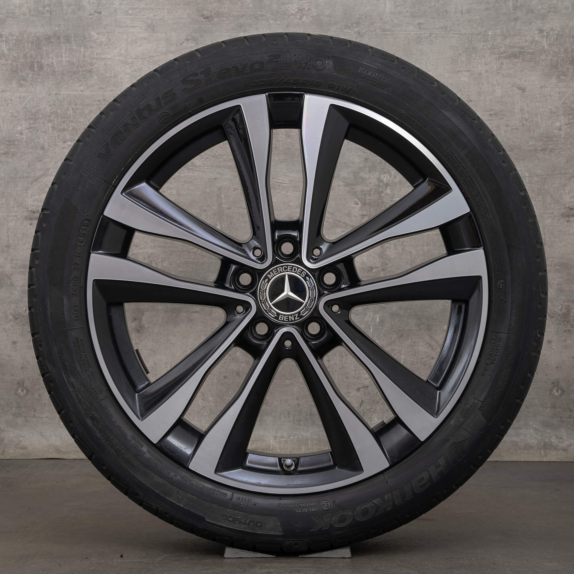 Mercedes Benz AB Class W177 W247 CLA X118 summer wheels 18