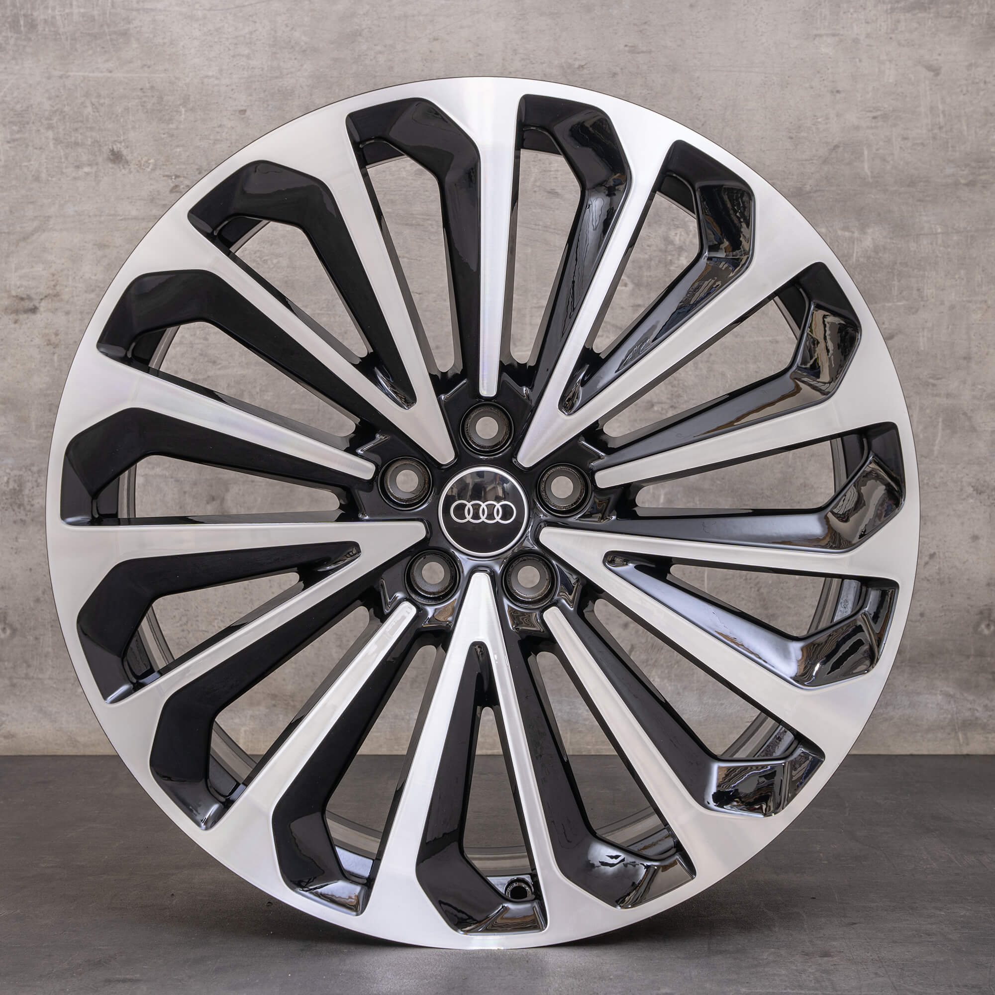 OEM Audi Q8 e-tron rims 21 inch GE 4KE601025G black mirror finish