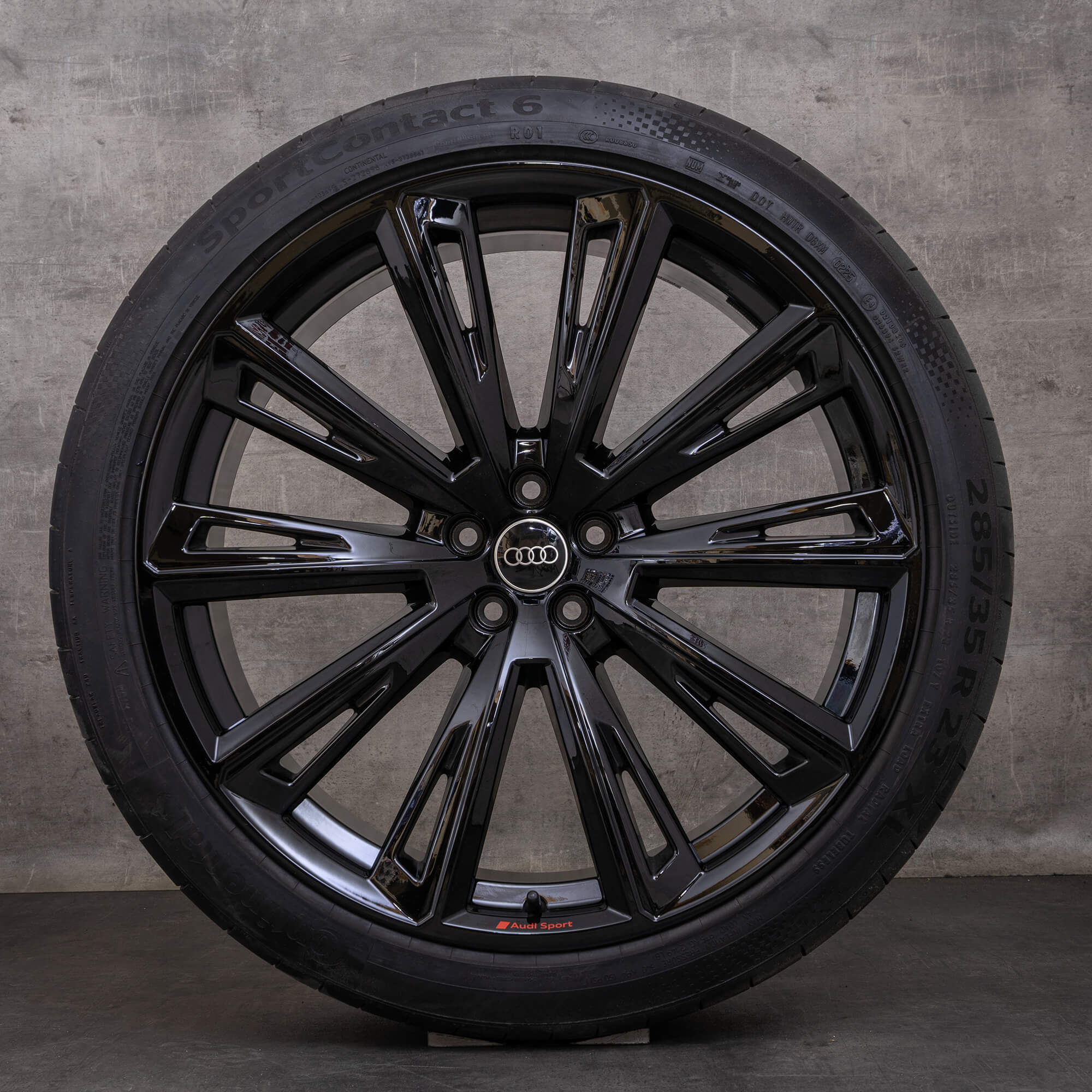 OEM Audi Q8 SQ8 rims 23 inch 4M8 summer wheels 4M8601025R black glossy