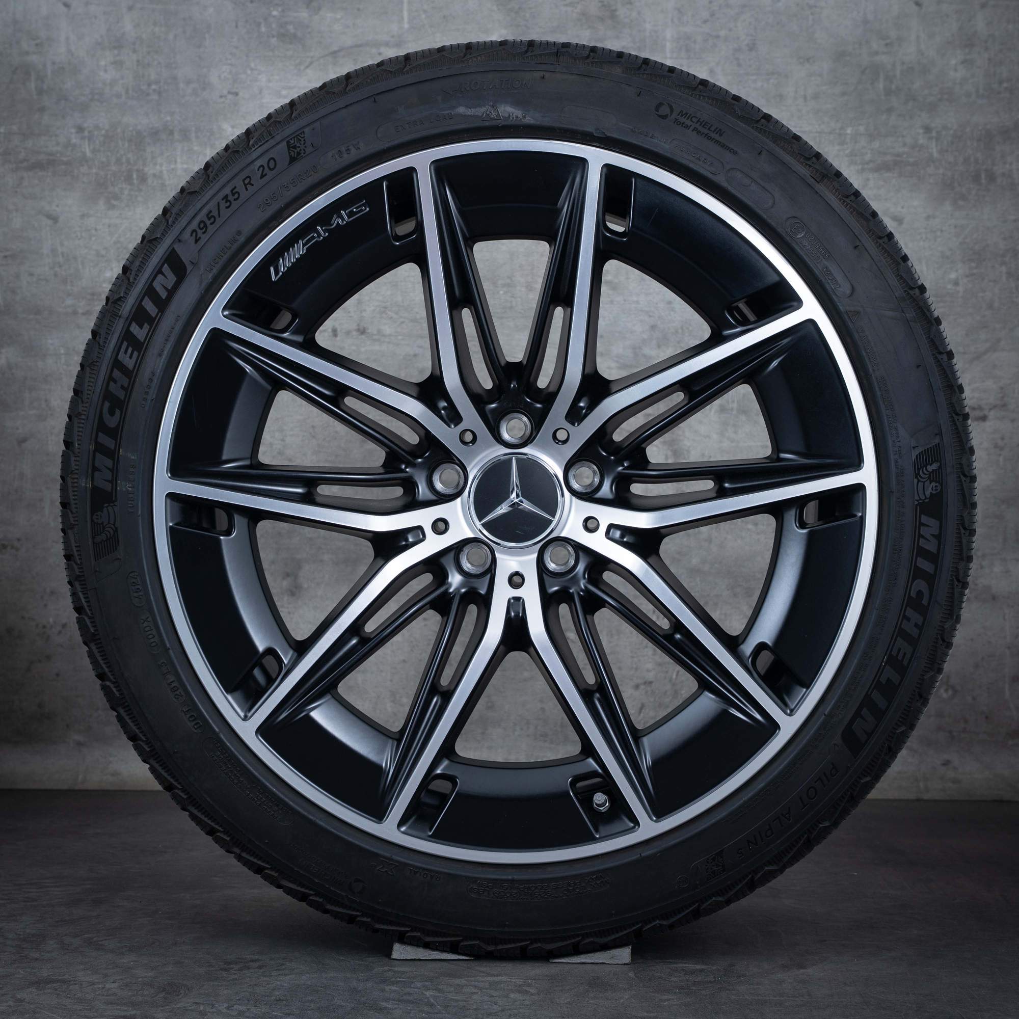Original Mercedes Benz E-Klasse E53 AMG Winterräder 20 Zoll W214 S214 Felgen A2144011100 A2144011200 schwarz matt glanzgedreht