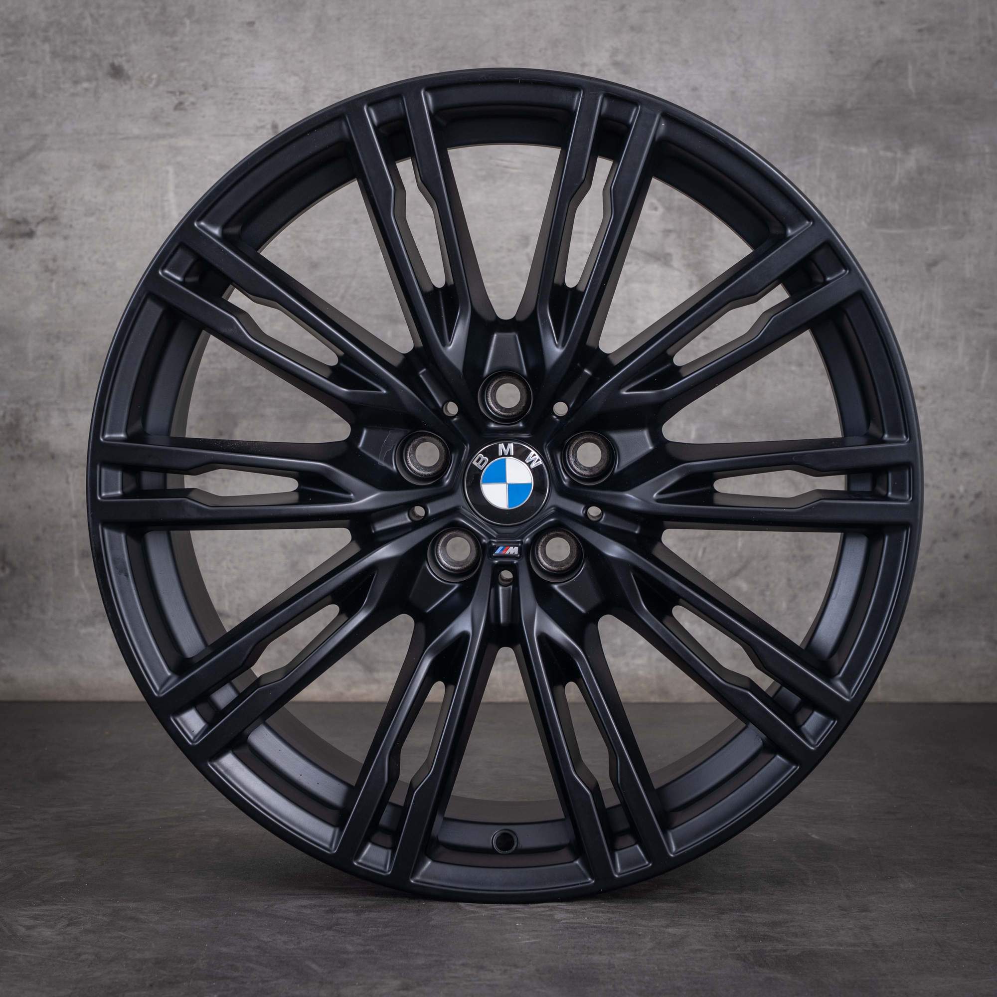 Jantes d'origine BMW M2 M3 M4 19 pouces G87 G80 G82 G83 style 829 M références 8093844 8093845 noir jais mat