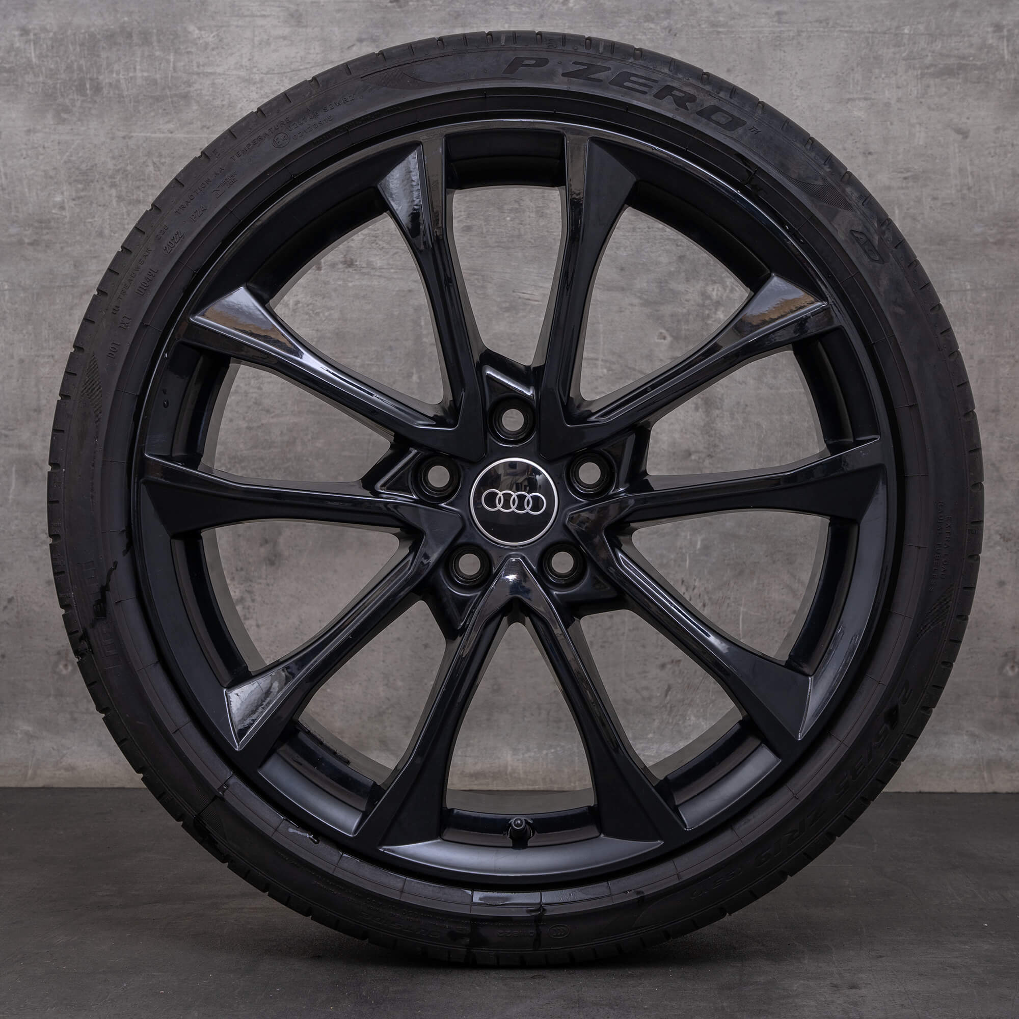 Alkuperäiset Audi A4 S4 vanteet 19 tuuman B9 8W kesäpyörät 8W0601025BF musta kiiltävä