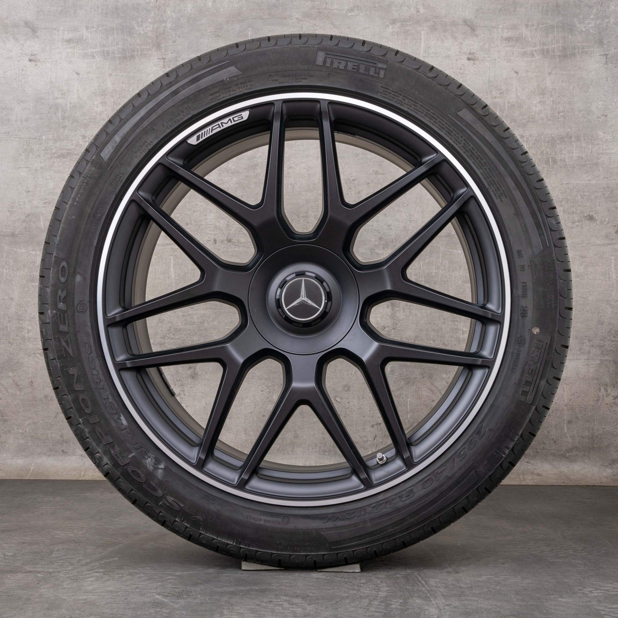 Oryginał Mercedes Benz Klasa G G63 AMG koła zimowe 22 cale W465 W463A Felgi A4634012000 Mocniejsze niż czas czarne matowe Polerowane