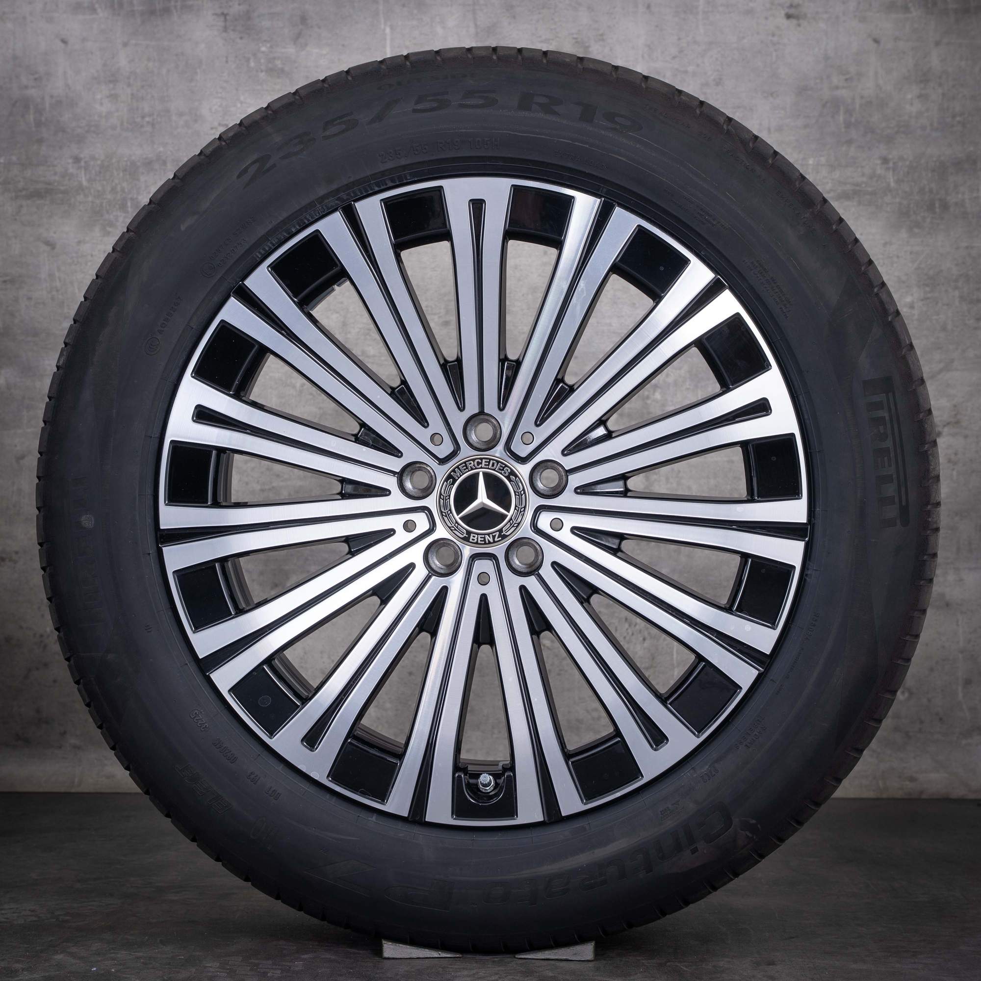 OEM Mercedes-Benz EQS 19inch V297 summer wheels A2974010500 Black diamond cut