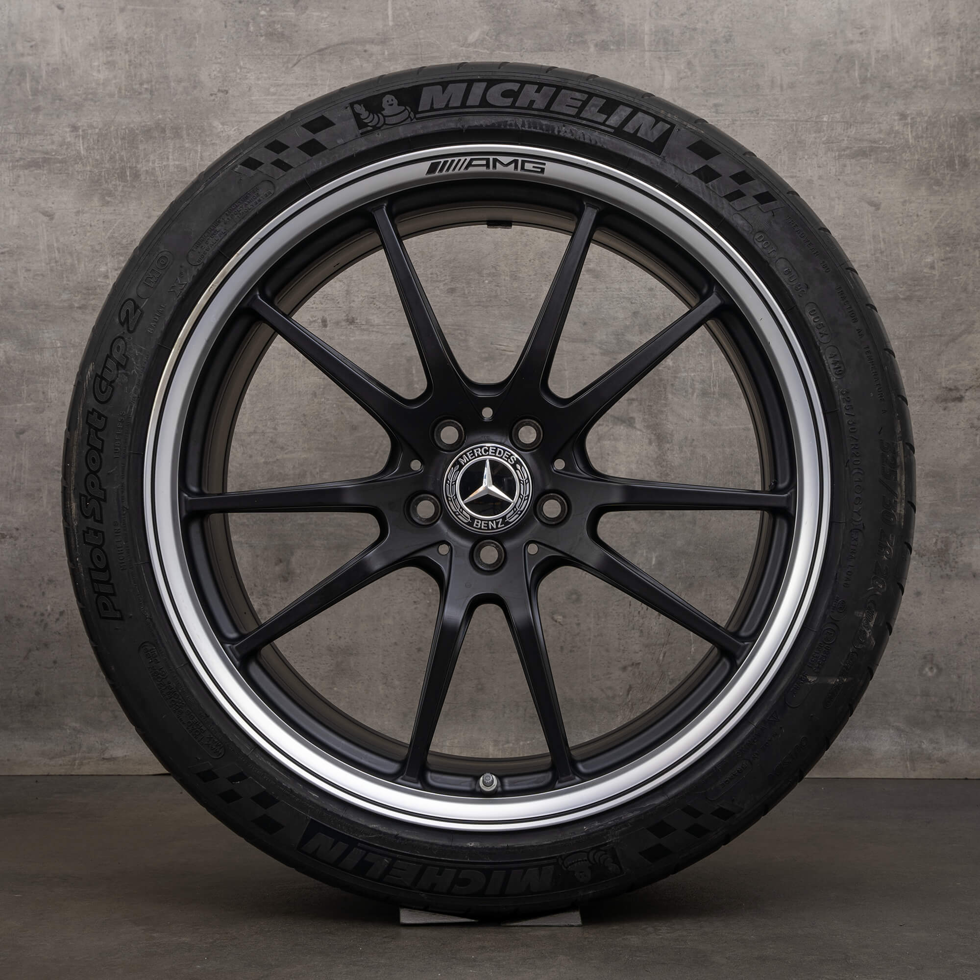 Original Mercedes Benz AMG GT R Felgen 19 20 Zoll C190 R190 Sommerräder A1904011600 A1904012300 schwarz matt glanzgedreht