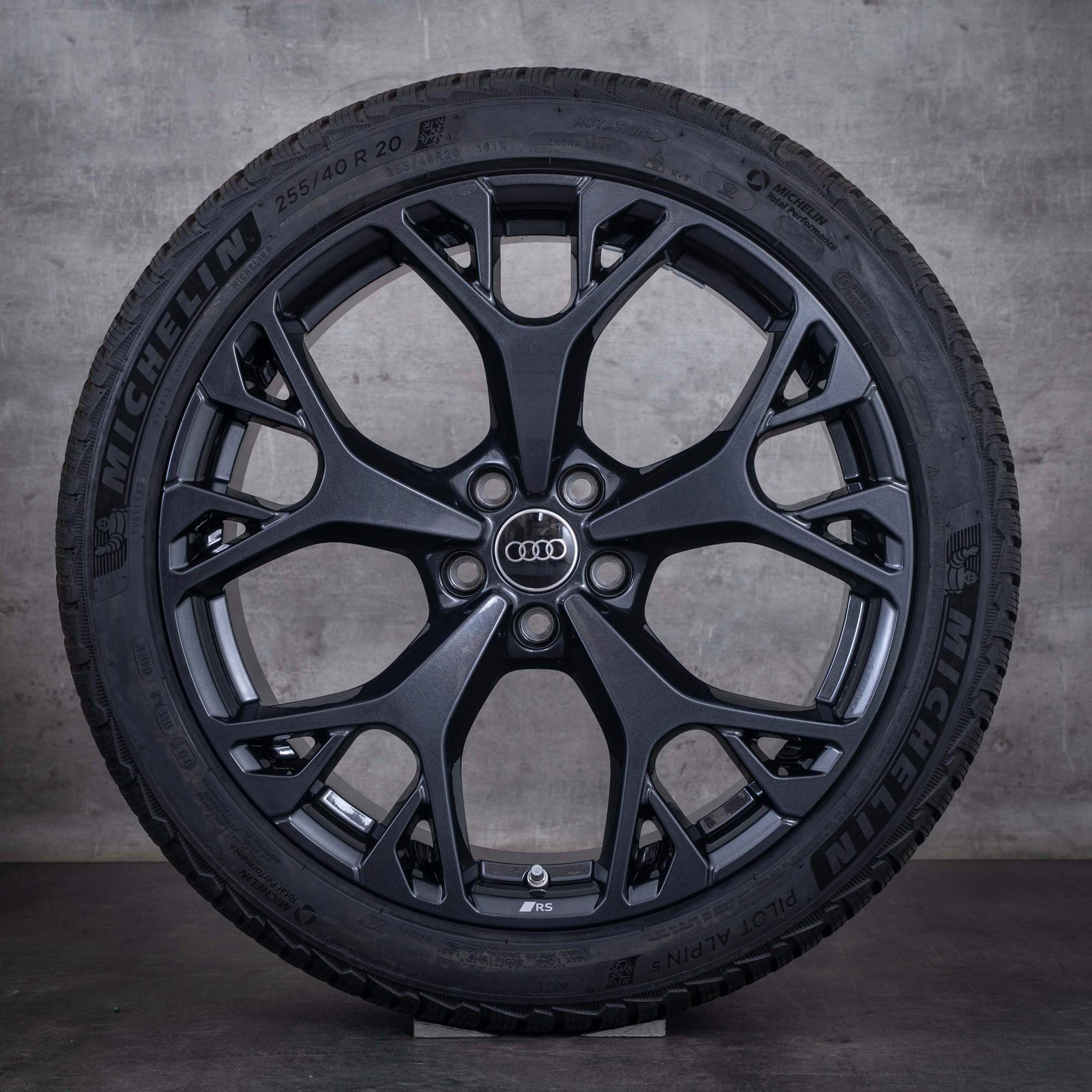 Ruote invernali originali Audi A6 S6 da 20 pollici con cerchi 4K C8 4P0601025L granito lucido
