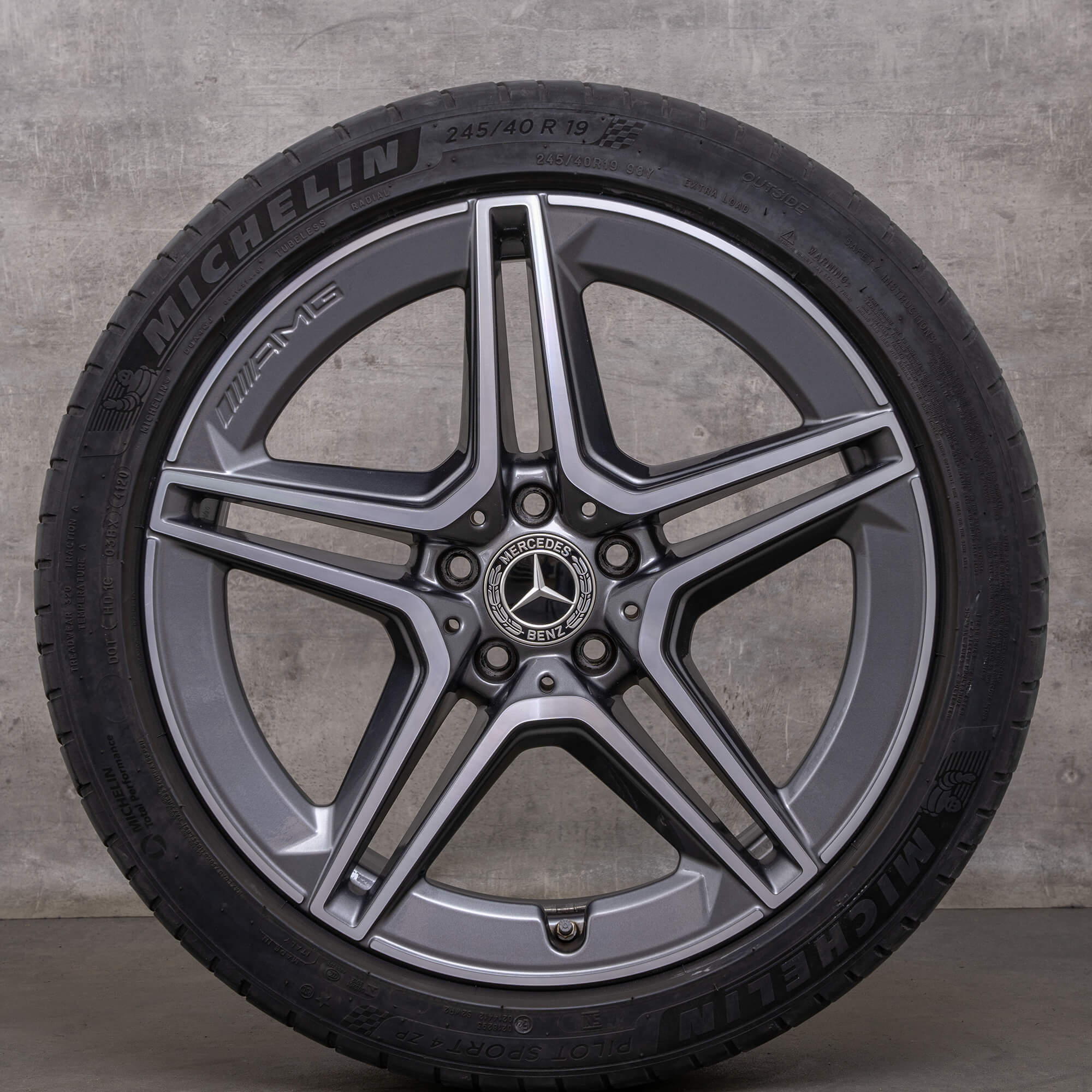 Oryginał Mercedes Benz CLS AMG felgi 19 cali C257 letnie koła A2574011500 himalaya szary polerowane