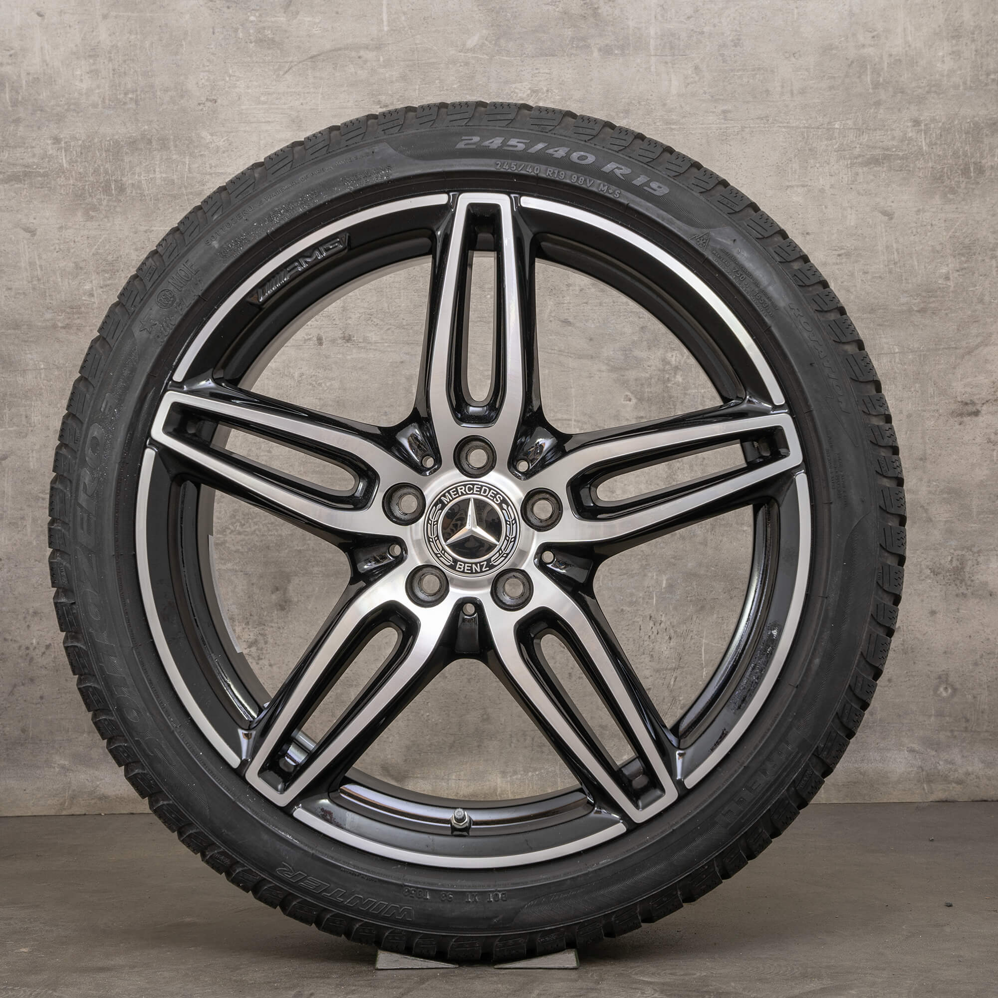 Pneumatici invernali originali AMG Mercedes Benz Classe E 19 pollici W213 S213 C238 A238 cerchi A2134012000 nero lucido torniti