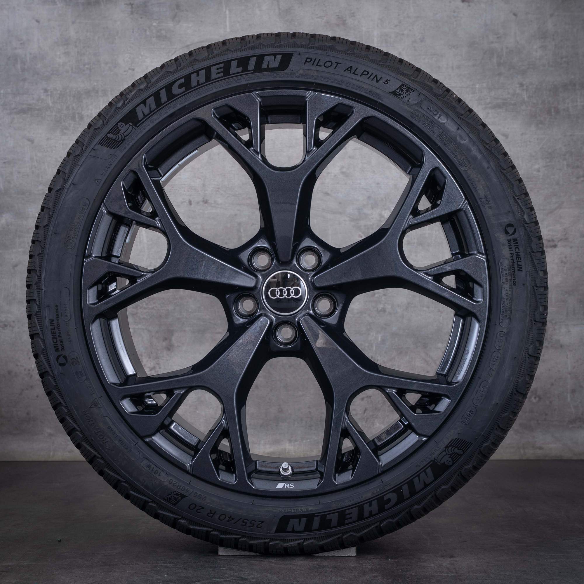 Ruote invernali originali Audi A6 S6 da 20 pollici con cerchi 4K C8 4P0601025L granito lucido