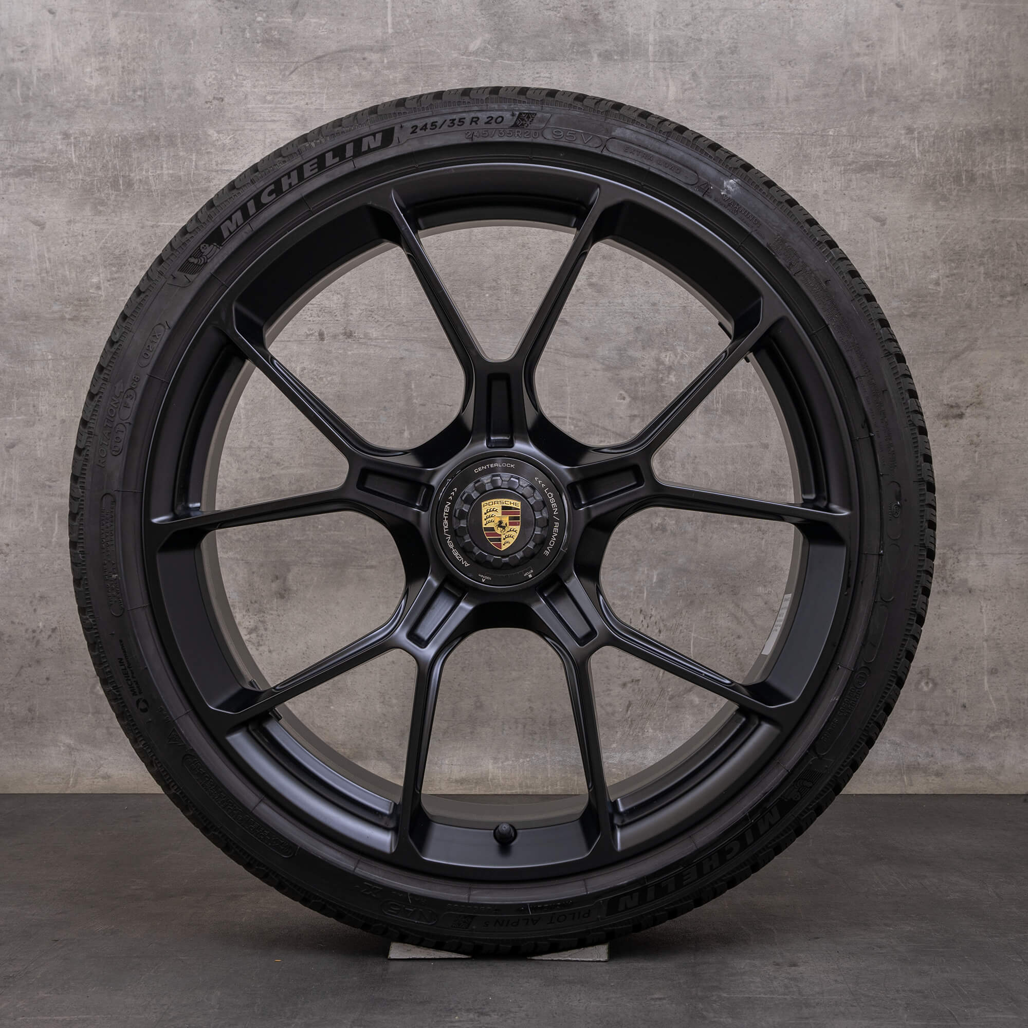 Originální zimní pneumatiky s disky Porsche 911 20 21palcové 992 I GT3 & RS 9GT601025B 9GT601025C černé matné NOVÉ