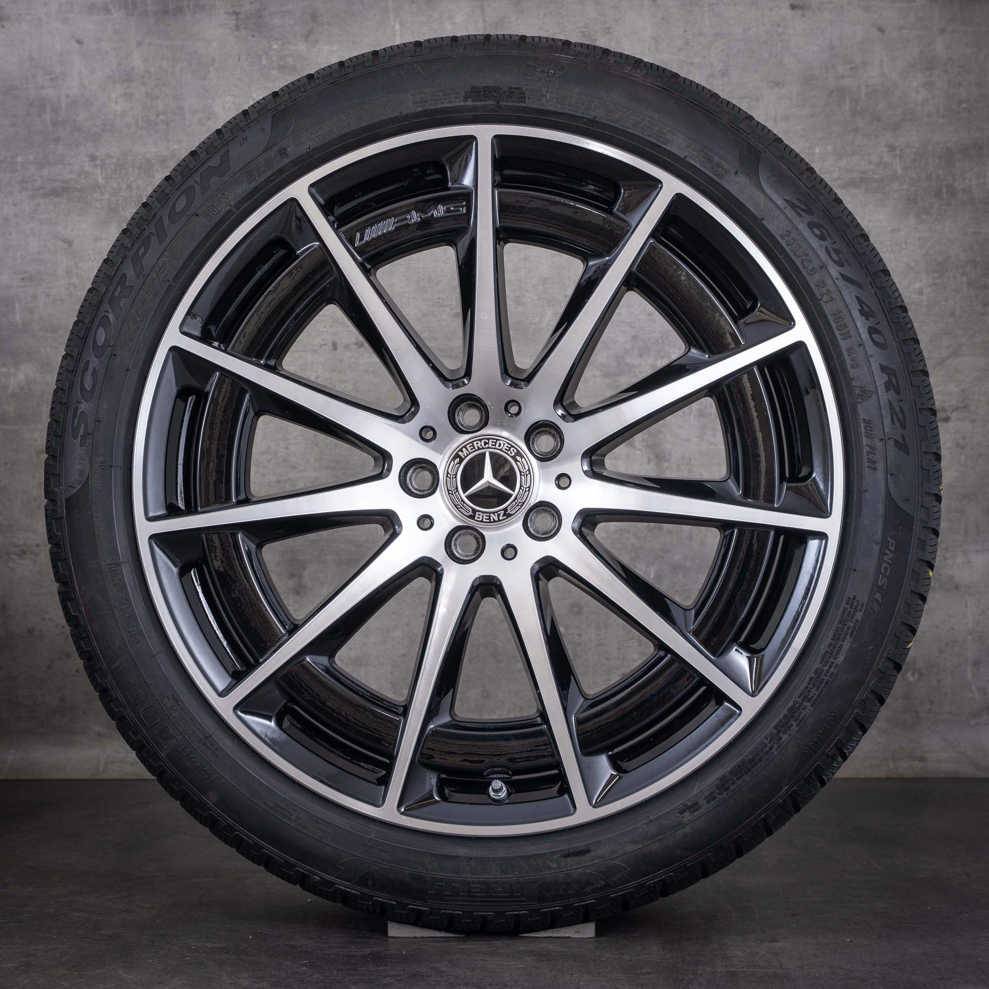 OEM Mercedes-Benz EQS 53 AMG winter wheels 21inch 4Matic V297 rims A2974011400 black front diamond cut finish - wheel 4 of 4