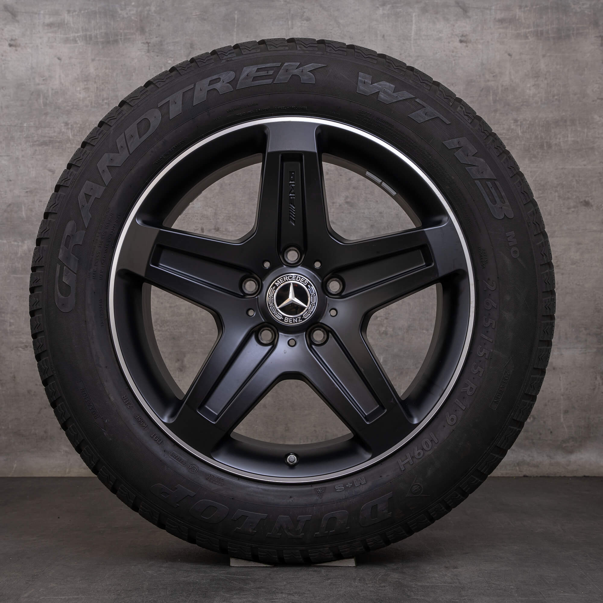 Original zimní pneu s disky Mercedes Benz G-Class G55 G63 G65 AMG 19palcové ráfky na auto W463 A4634012102 černé matné vysokým leskem