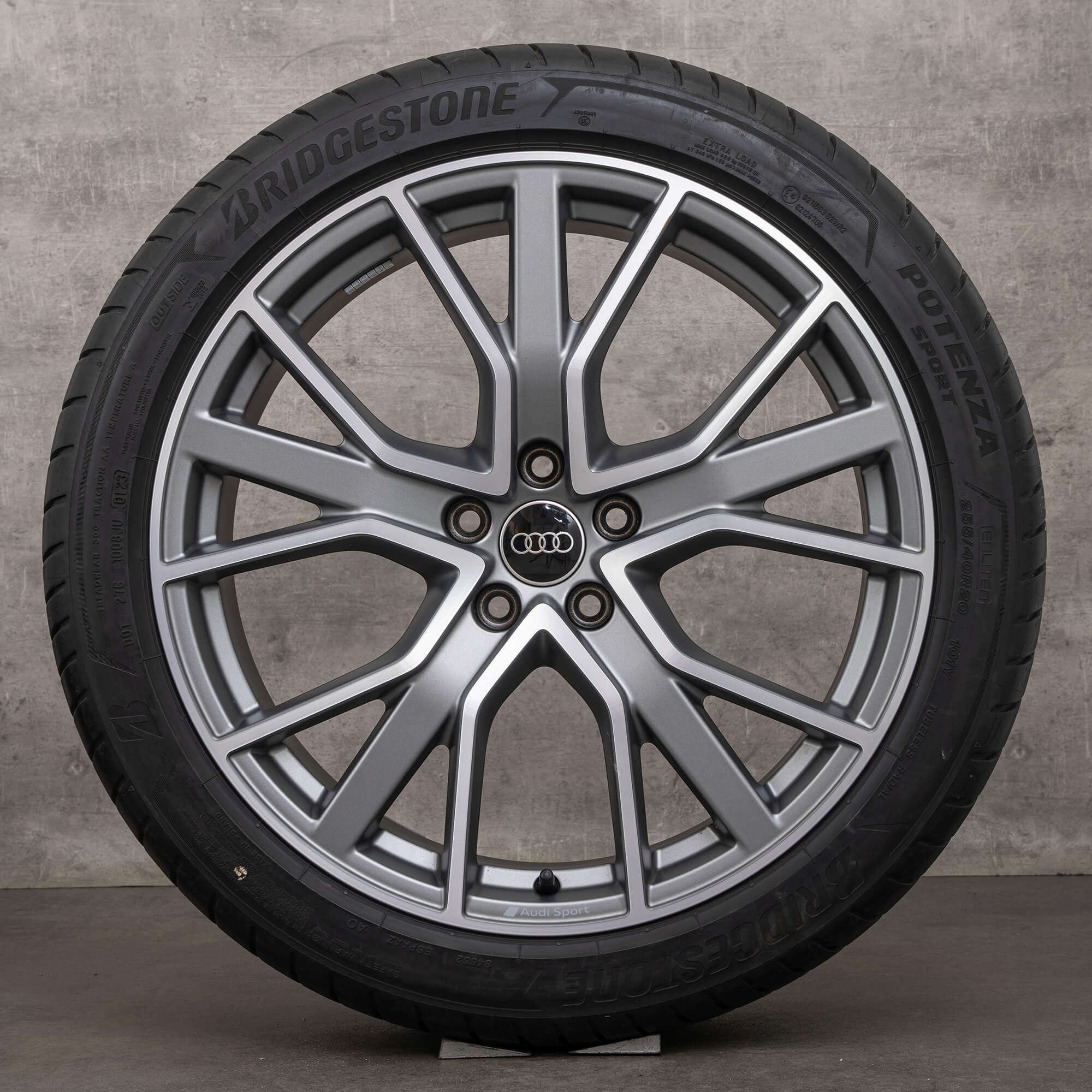 Audi 20 Zoll Sommerräder Felgen Q3 RSQ3 & Sportback F3 83A601025BD NEU