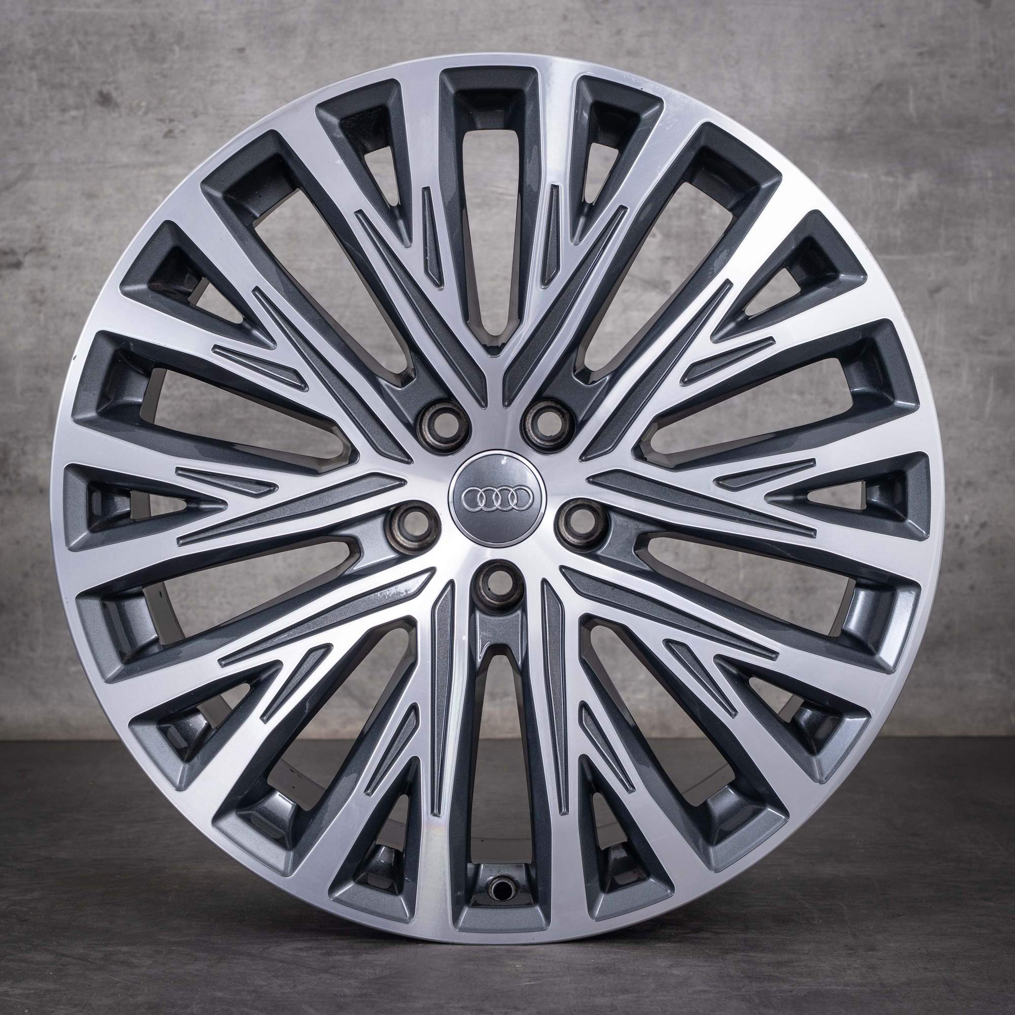 Original Audi A8 S8 Felgen 20 Zoll 4N D5 4N0601025M Alufelgen titan glanzgedreht