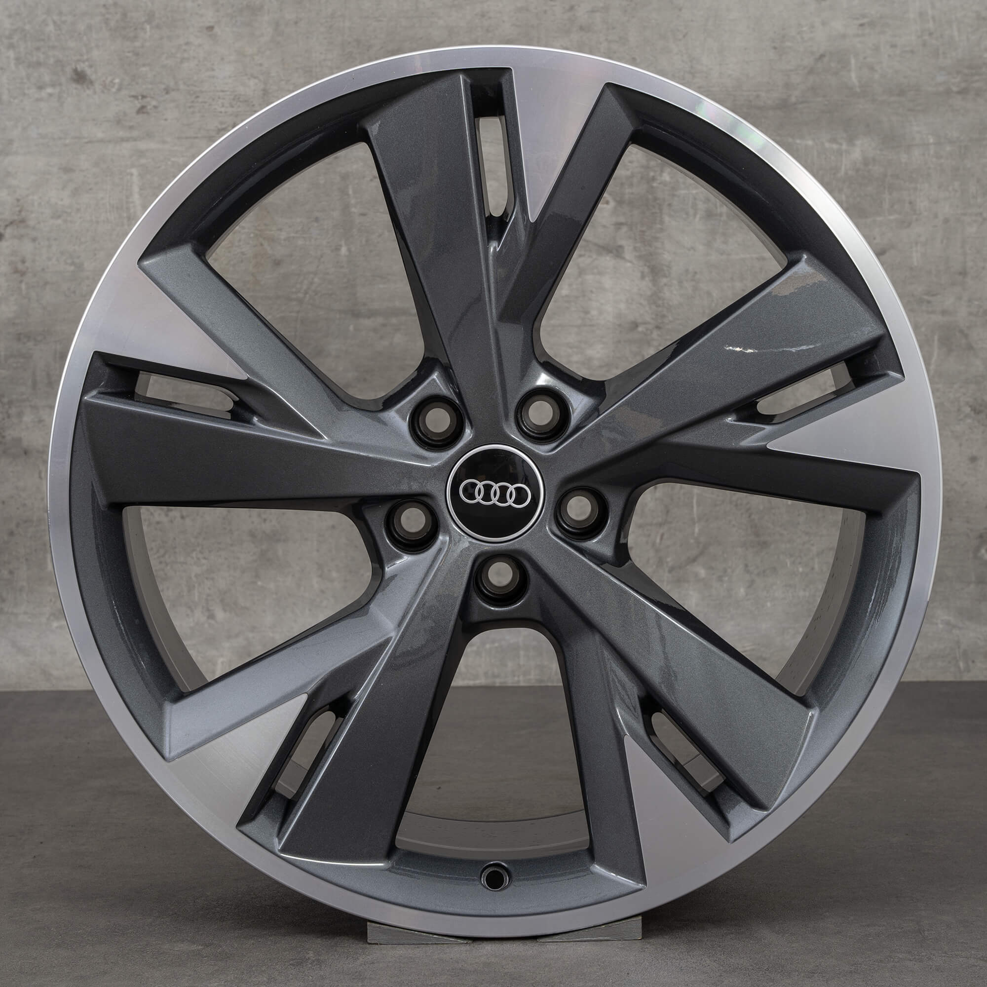Originale Audi Q4 e-tron felger 20 tommers Sportback aluminiumsfelger 89AQ6901025AR 89A601025AS grafittgrå blanke snudd NY