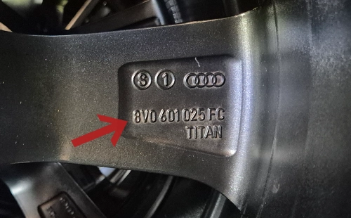 Audi RS3 8V0601025FC-Titan original fælg Audi RS3 8V0601025FC-Titan original fælg