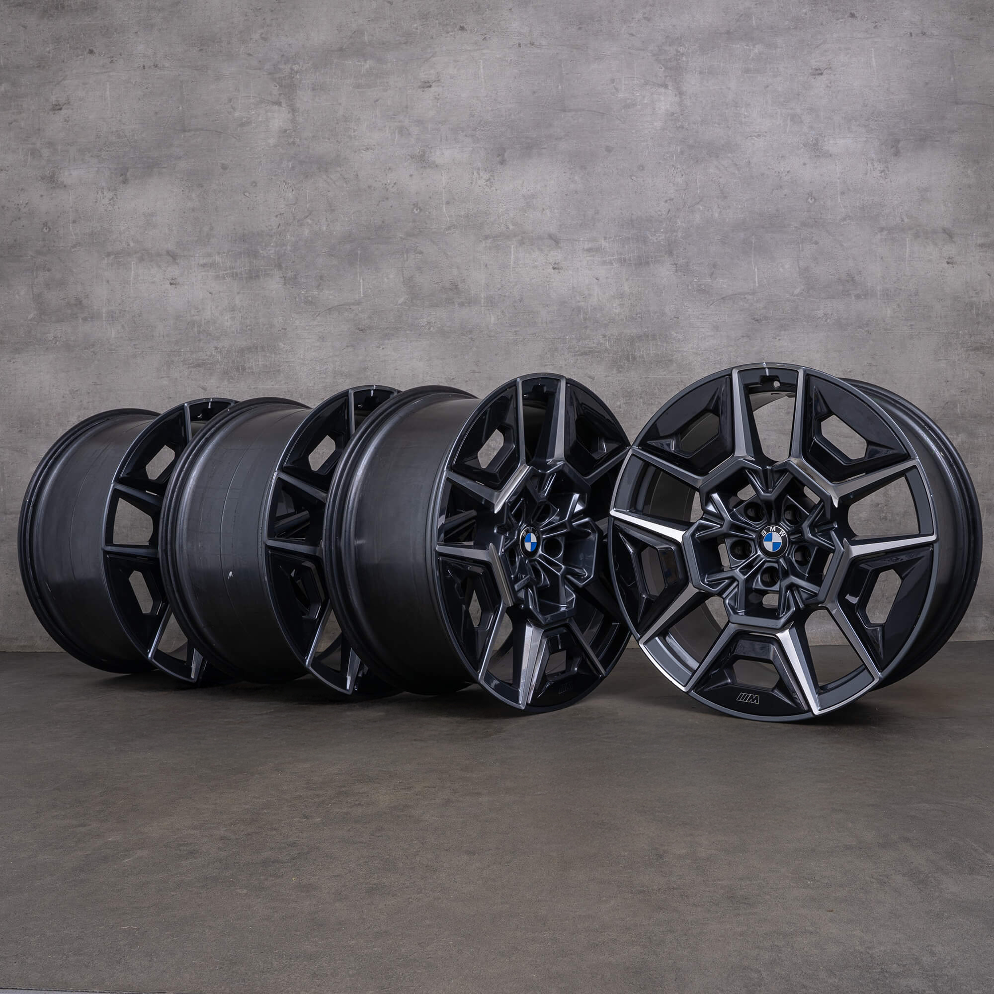 Originale BMW XM cerchi 22 pollici G09 Styling 922 M 1543987 1543988 orbit grey front polish