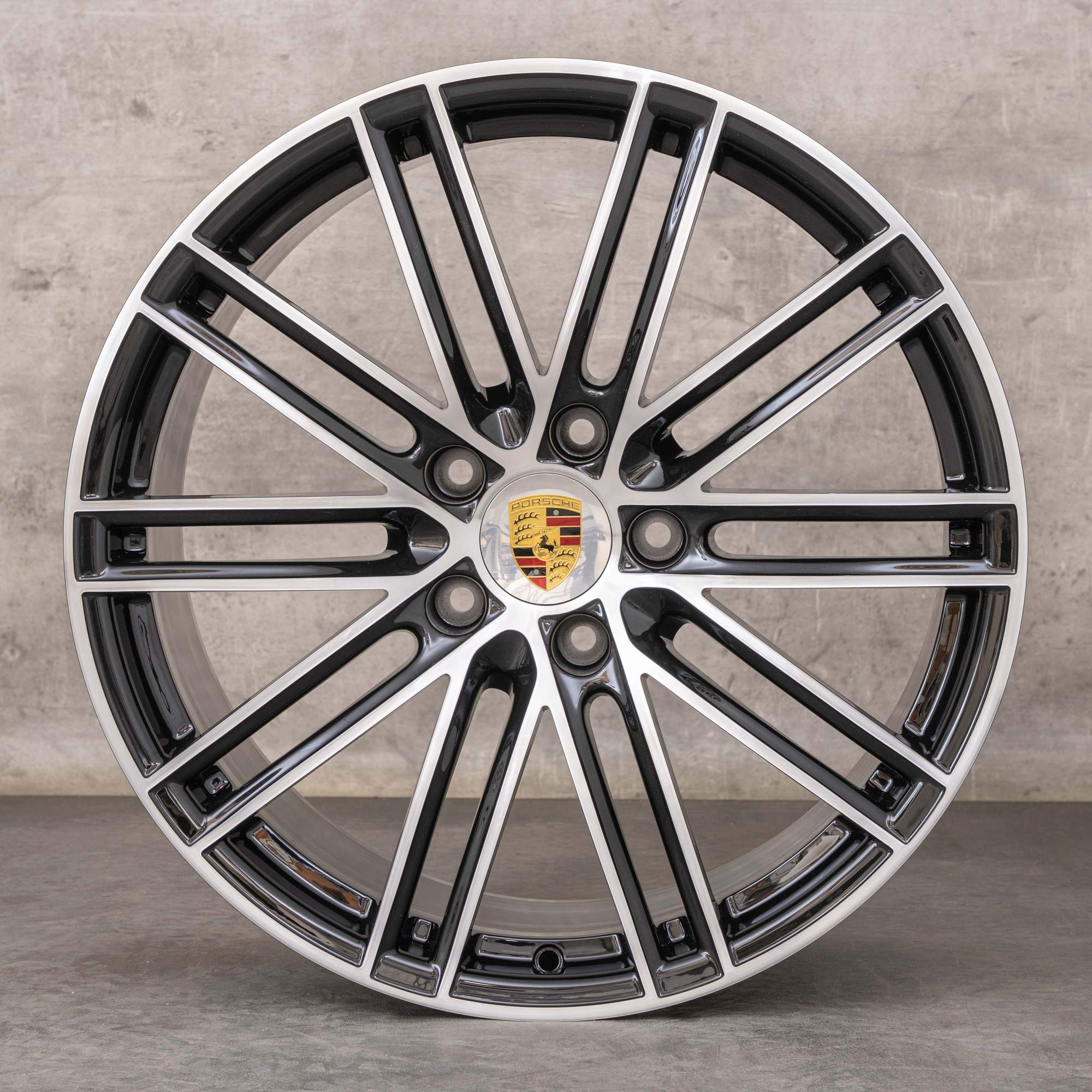 Oryginalne Felgi Porsche Boxster Cayman 718 20 cali 982 Styling 911 Turbo 982601025F 982601025G czarne Polerowane NOWE