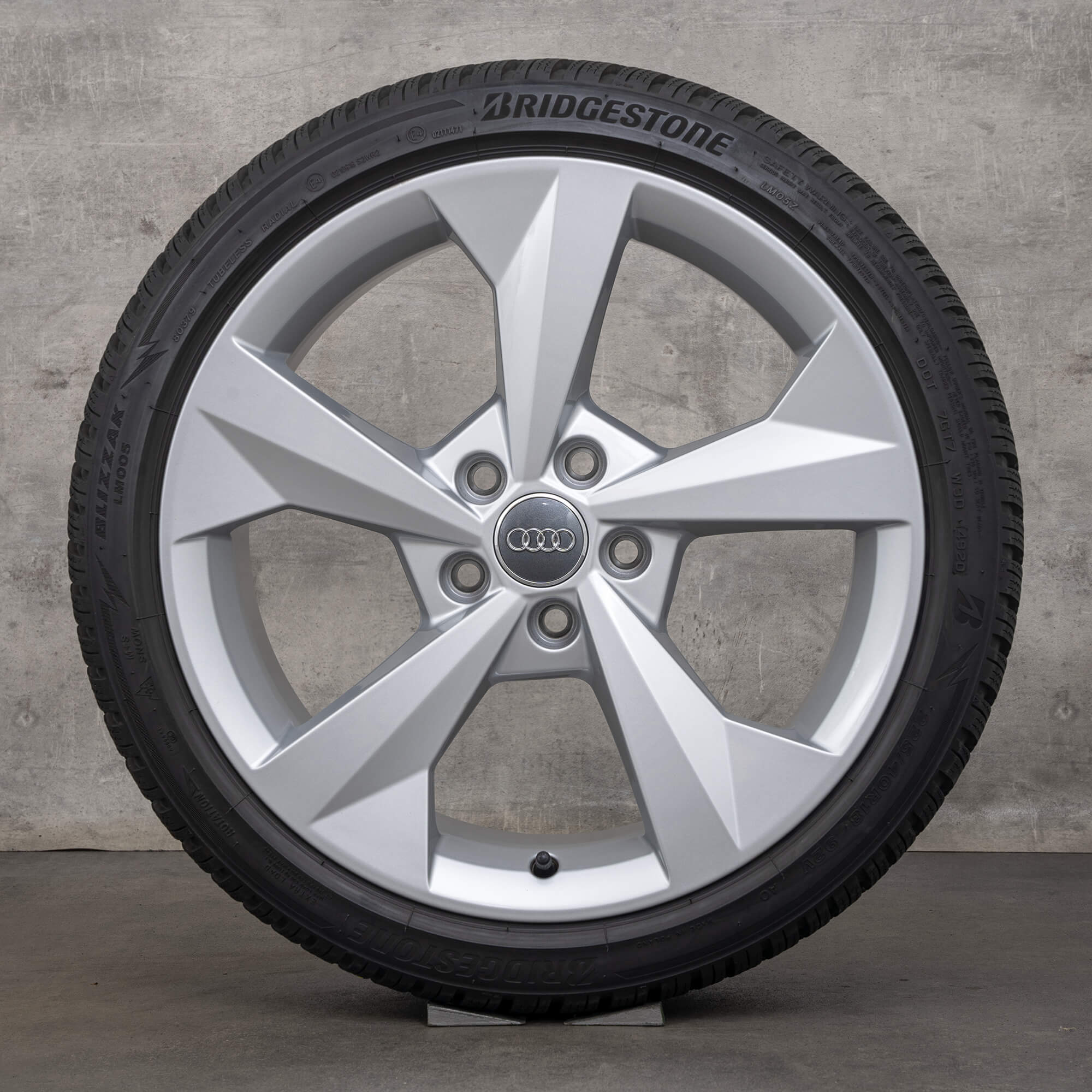 Audi A3 S3 8Y rodas de inverno pneus jantes alumínio 18 polegadas 8Y0601025J 7