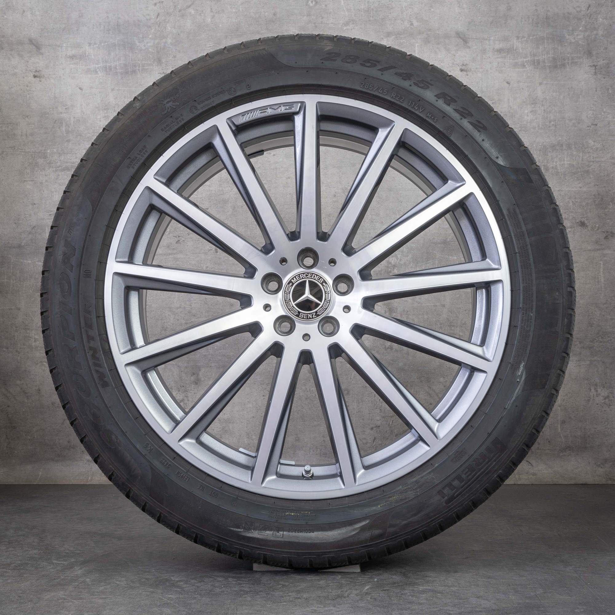 Oryginalne koła zimowe Mercedes Benz GLS AMG 22 cale X167 Felgi A1674017500 himalaya grey Polerowane