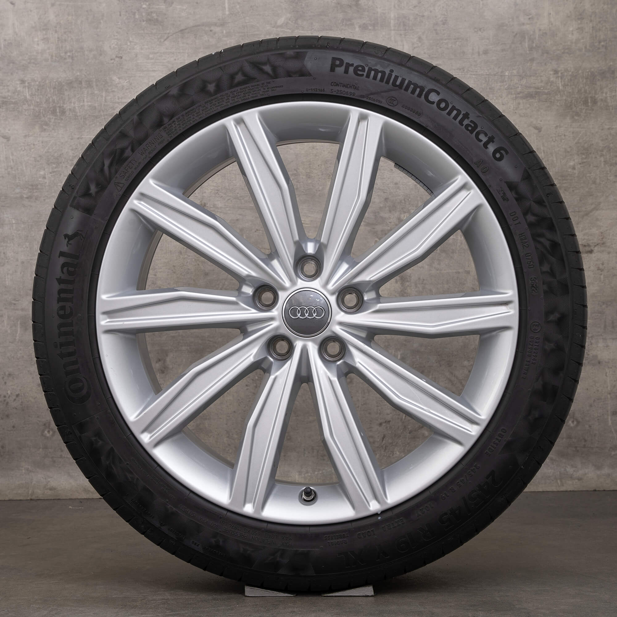 Original Audi A6 S6 4K C8 19 inch summer wheels rims tires 4K0601025G