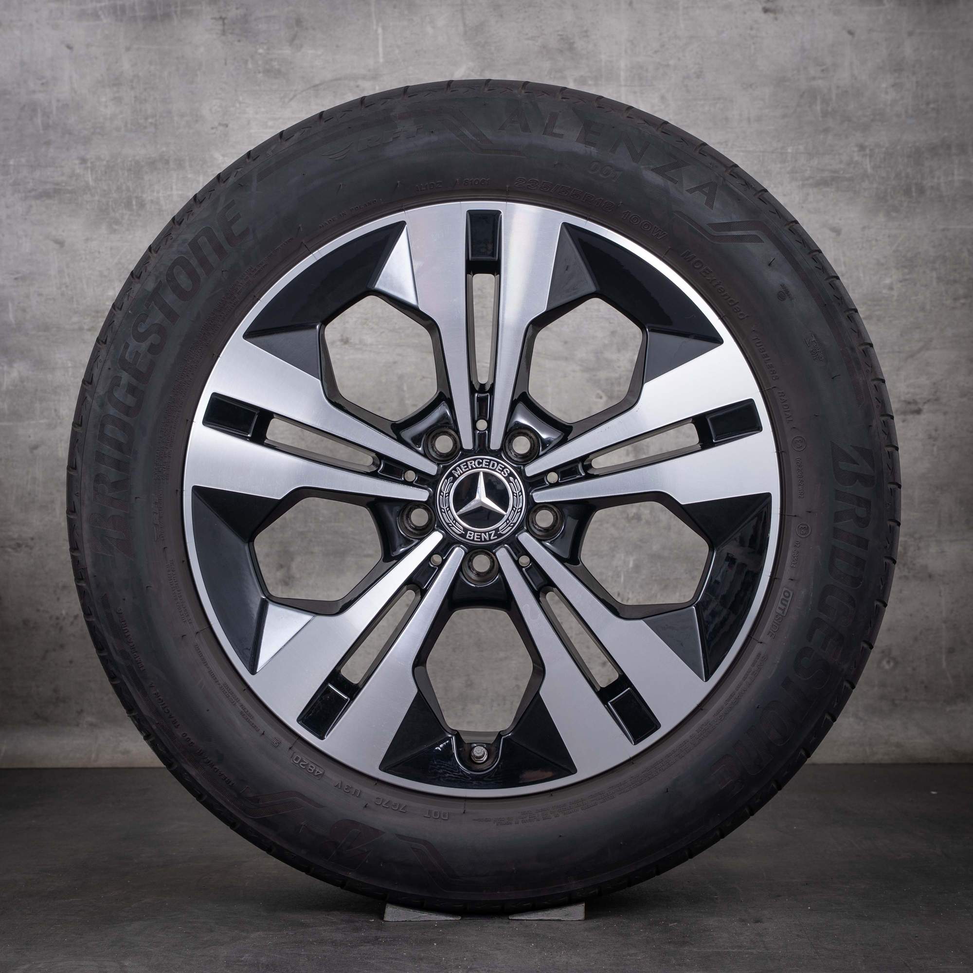 Jantes originais Mercedes-Benz GLB de 18 polegadas X247 pneus verão A2474012900, pretas com acabamento diamantado