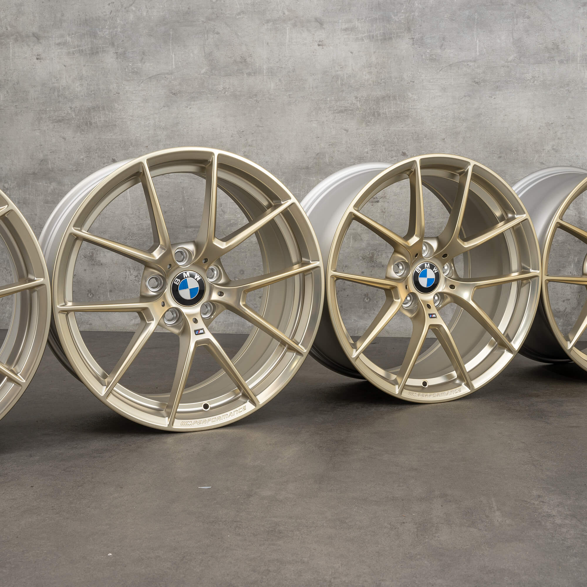 BMW 19 palcové ráfky M2 F87 M3 F80 M4 F82 F32 Frozen Gold M763 8097287 8097288