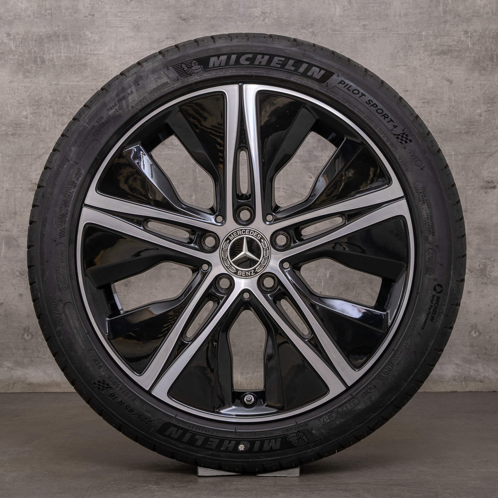 Original Mercedes Benz A B Class CLA jantes 18 pouces W177 V177 W247 C118 X118 roues d'été A1774010500 noir brillant