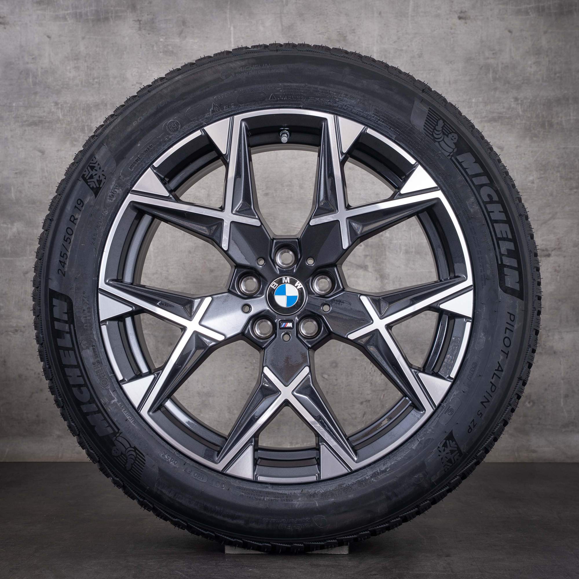 OEM BMW 7 Series i7 X3 winter wheels 19inch G70 G45 rims styling 1035 M 5A6F100 midnight gray diamond cut front new