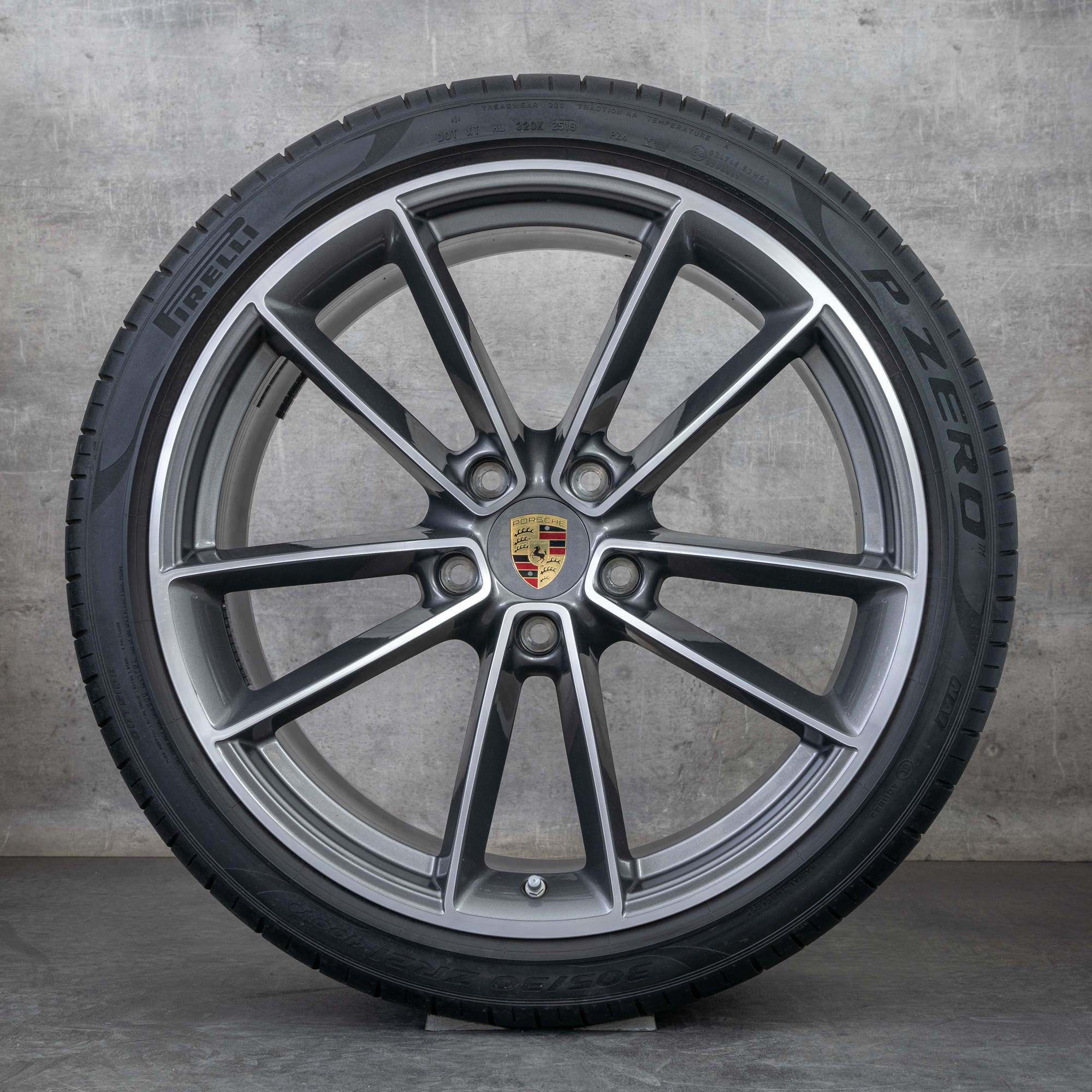 Alkuperäiset Porsche 992 I vanteet 20 21 tuuman kesäpyörät 992044661K Carrera Classic titaani kiillotettu